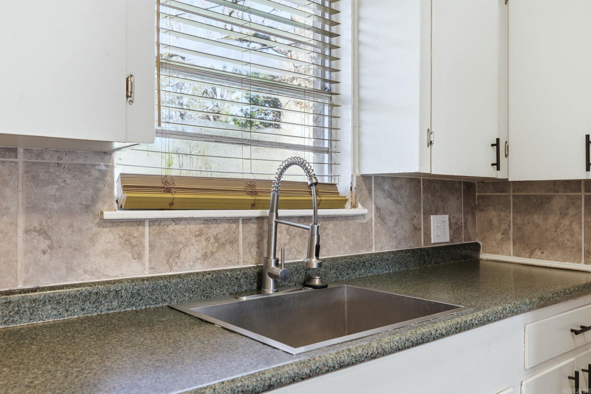 HAMILTON & BRACK - Residential