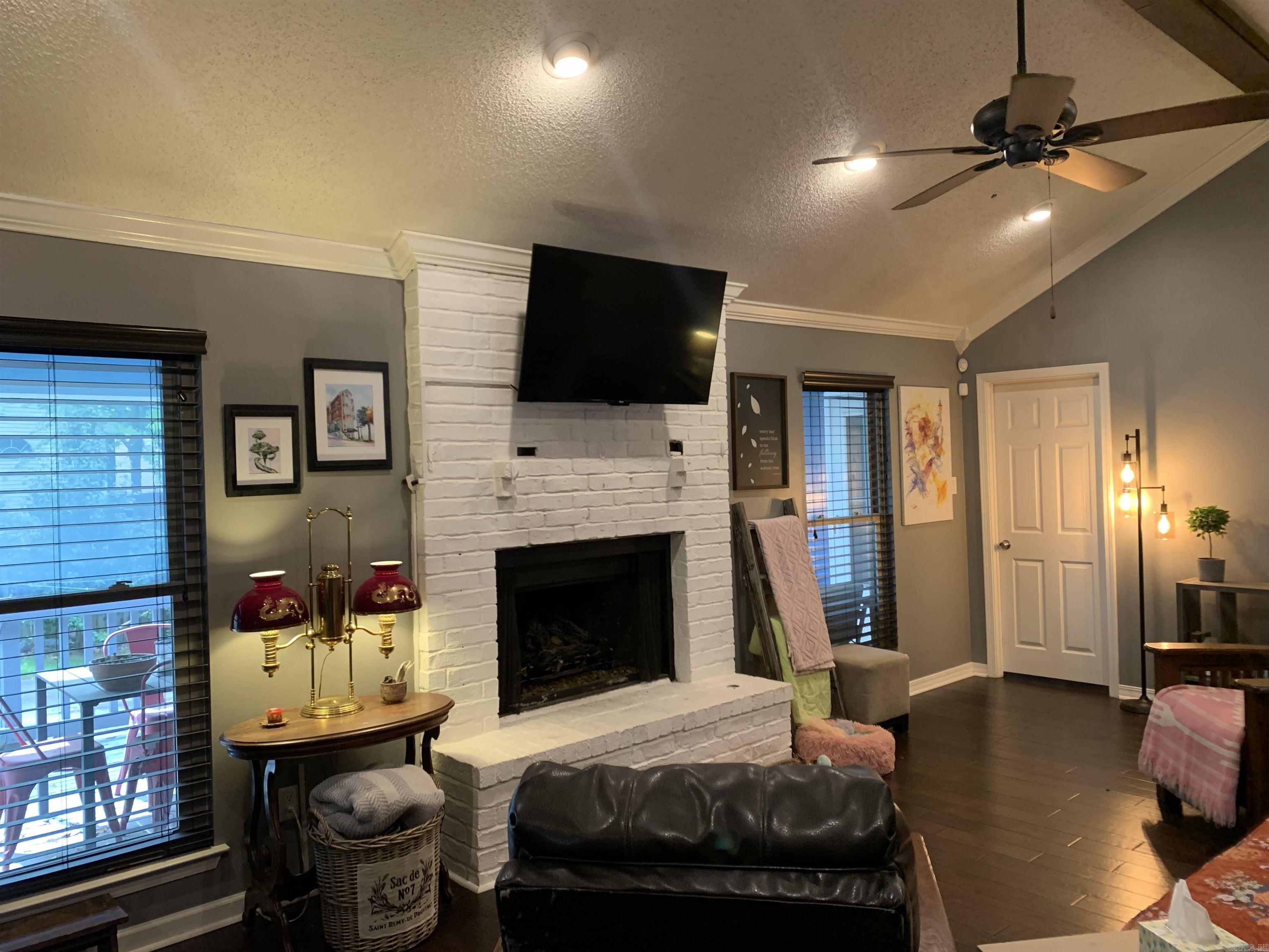 PARKWAY PLACE - Residential