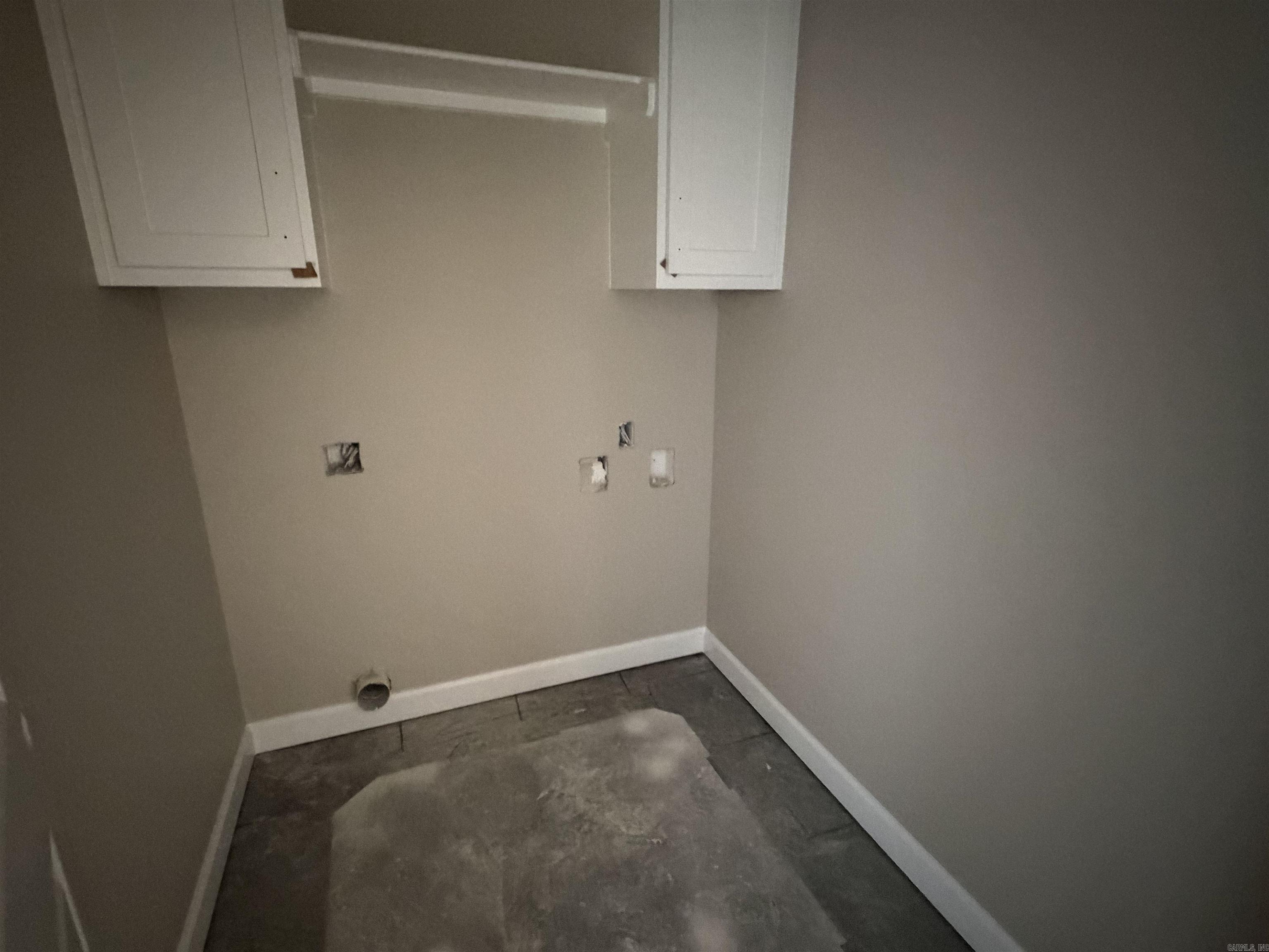 WINCHESTER ESTATES - Residential