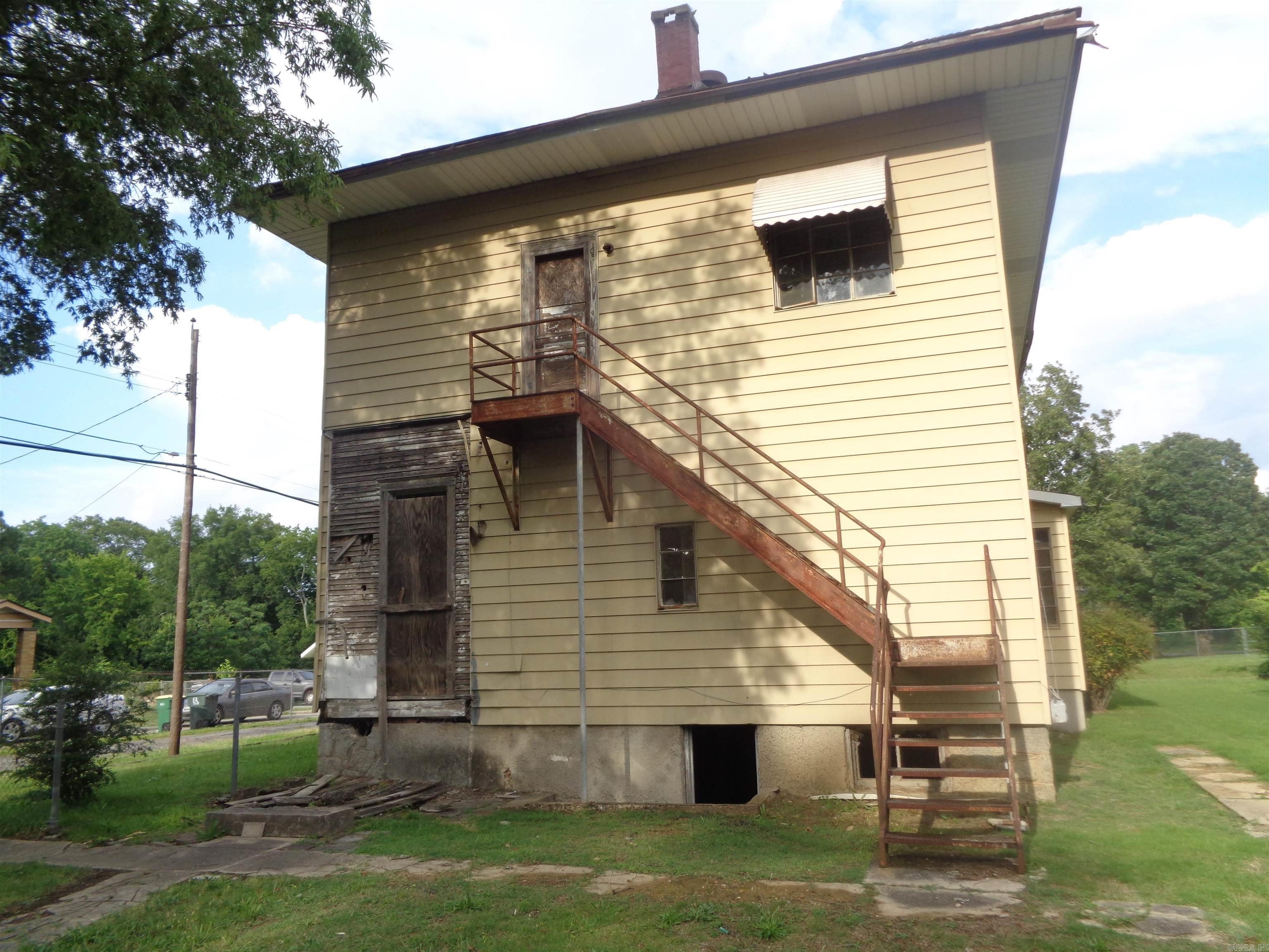 McCarthy - Residential