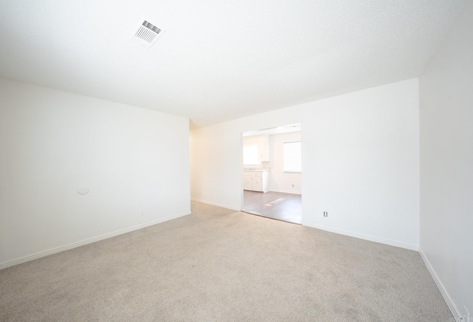 HERITAGE PARK - Residential