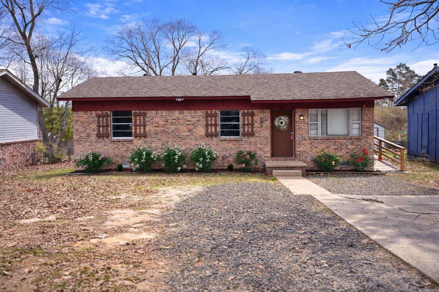 This one level 3 bedroom, 1 bath home is turn key and ready to use as a primary residence or perfect for an investor! 2026 updates include interior paint, exterior paint and landscaping. In 2020, new roof, new carpet, new blinds, new interior paint, new fixtures & more! This property is 5 miles from the Little Rock Air Force Base and was previously rented for $930. No disclosure on file, agents see remarks.