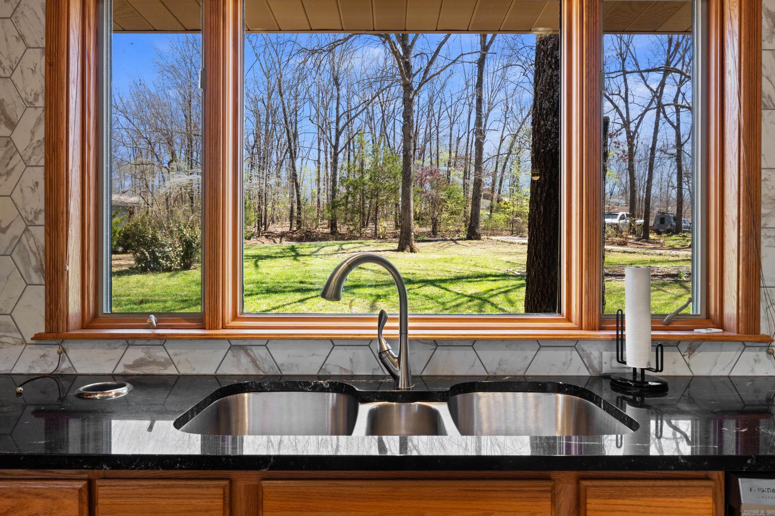 DRIFTWOOD LAKE SUB - Residential