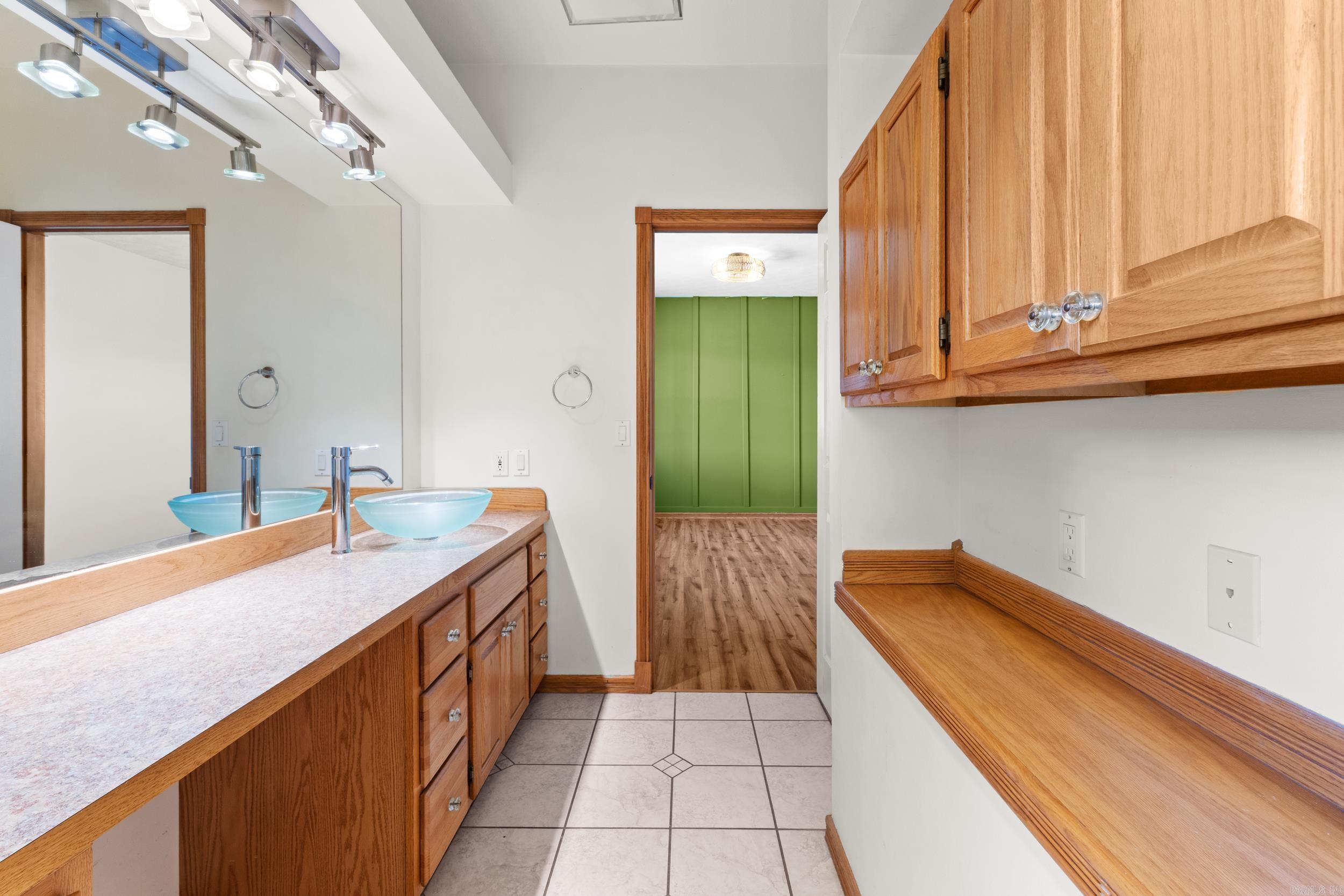 DRIFTWOOD LAKE SUB - Residential