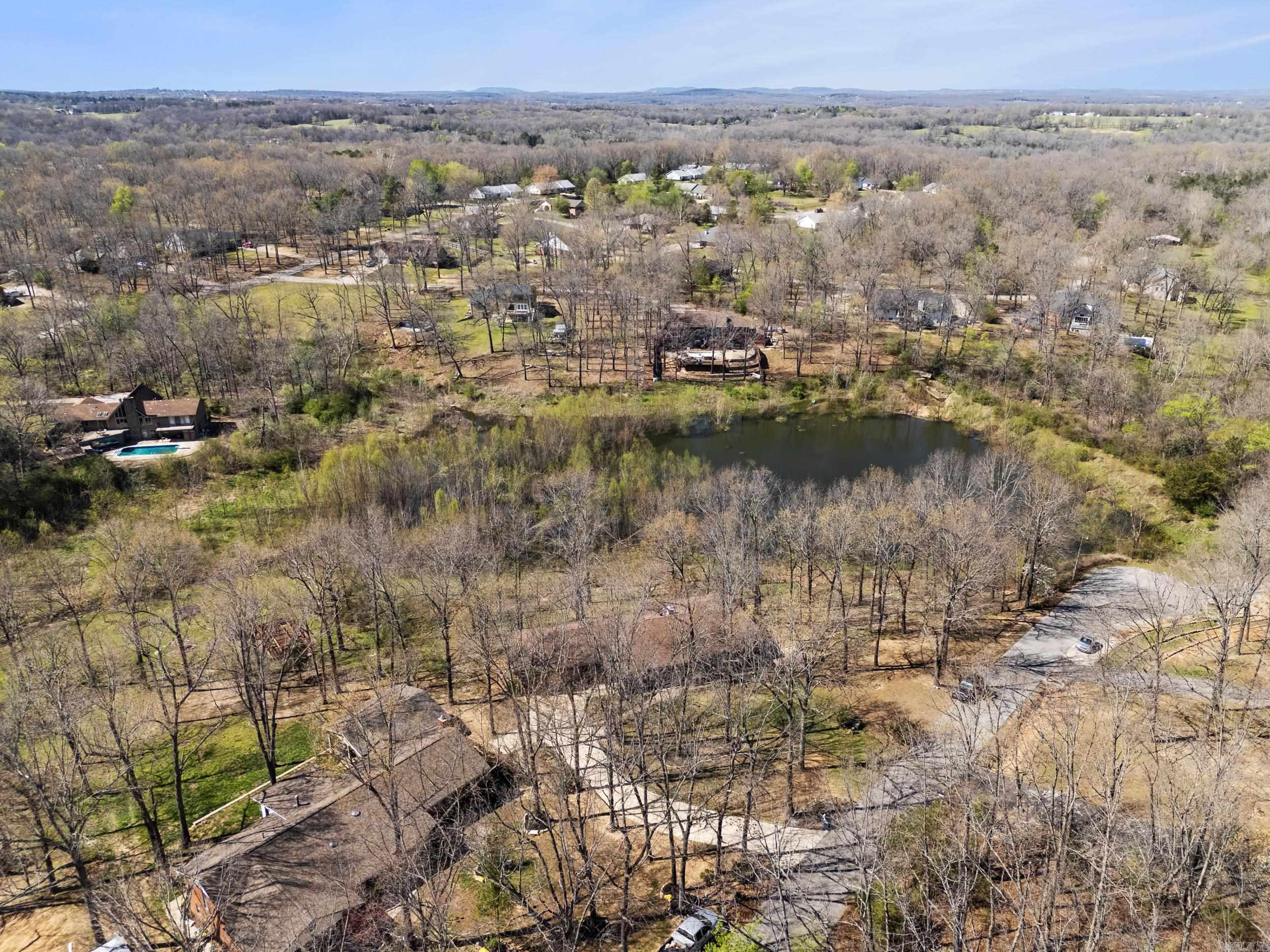 DRIFTWOOD LAKE SUB - Residential