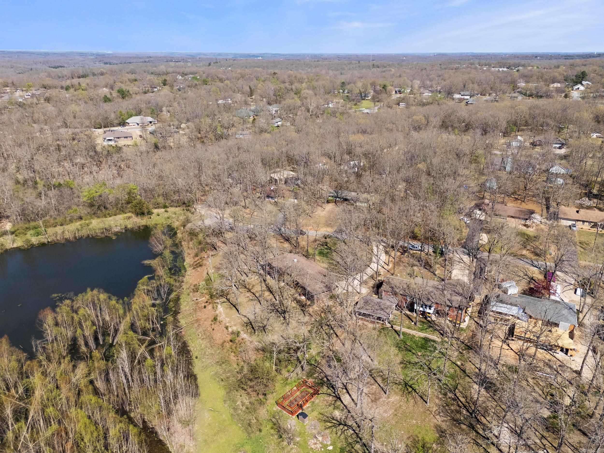 DRIFTWOOD LAKE SUB - Residential