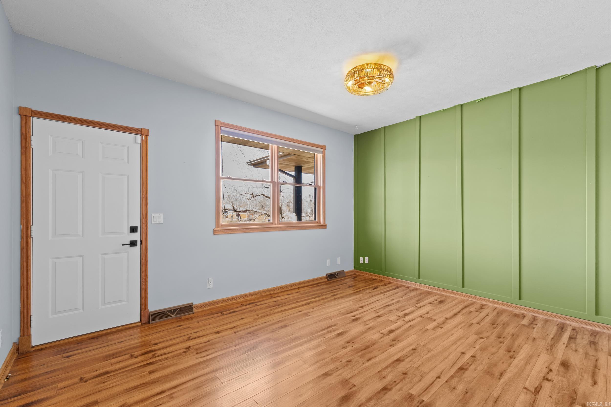 DRIFTWOOD LAKE SUB - Residential