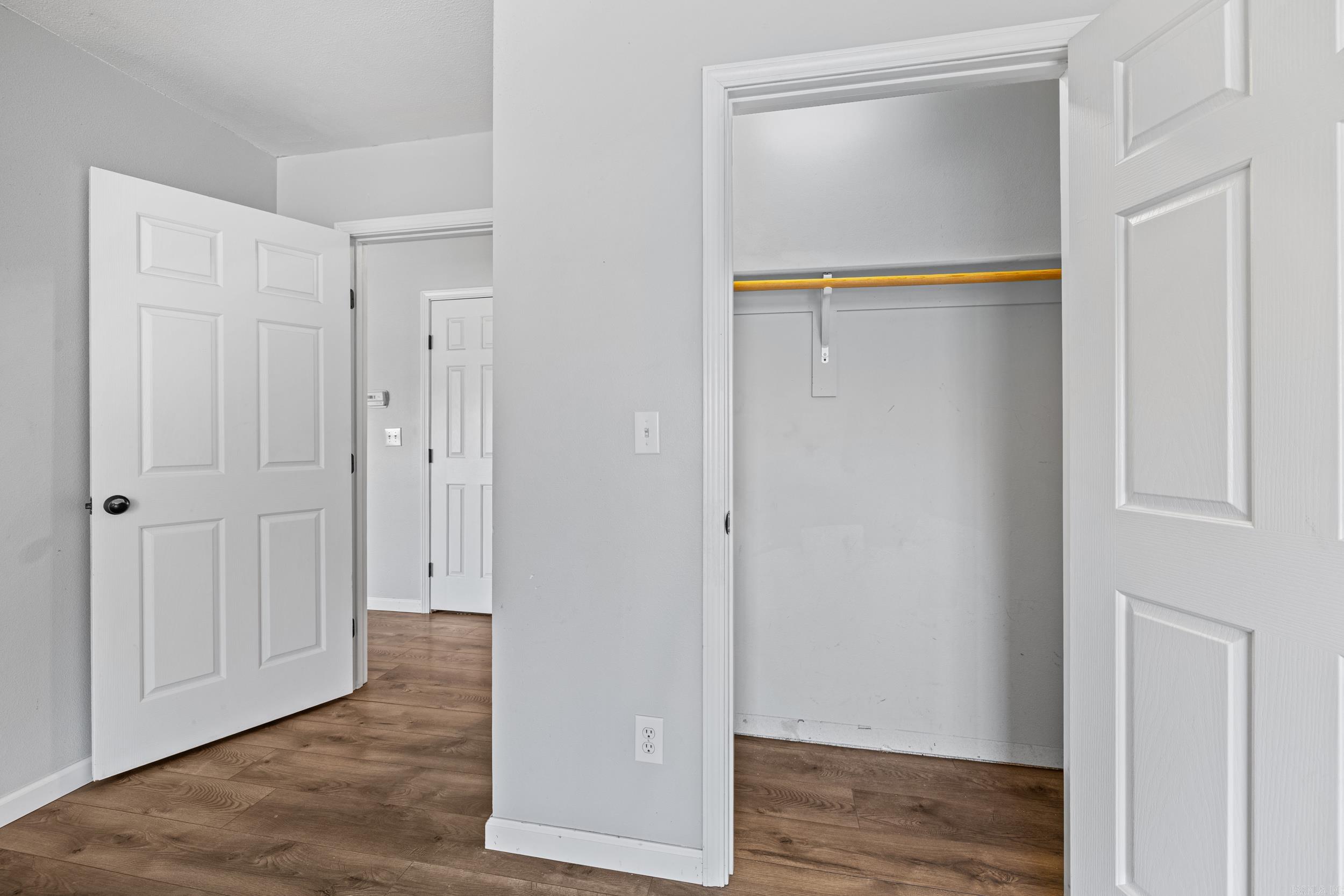 FIELDS FARM - Residential