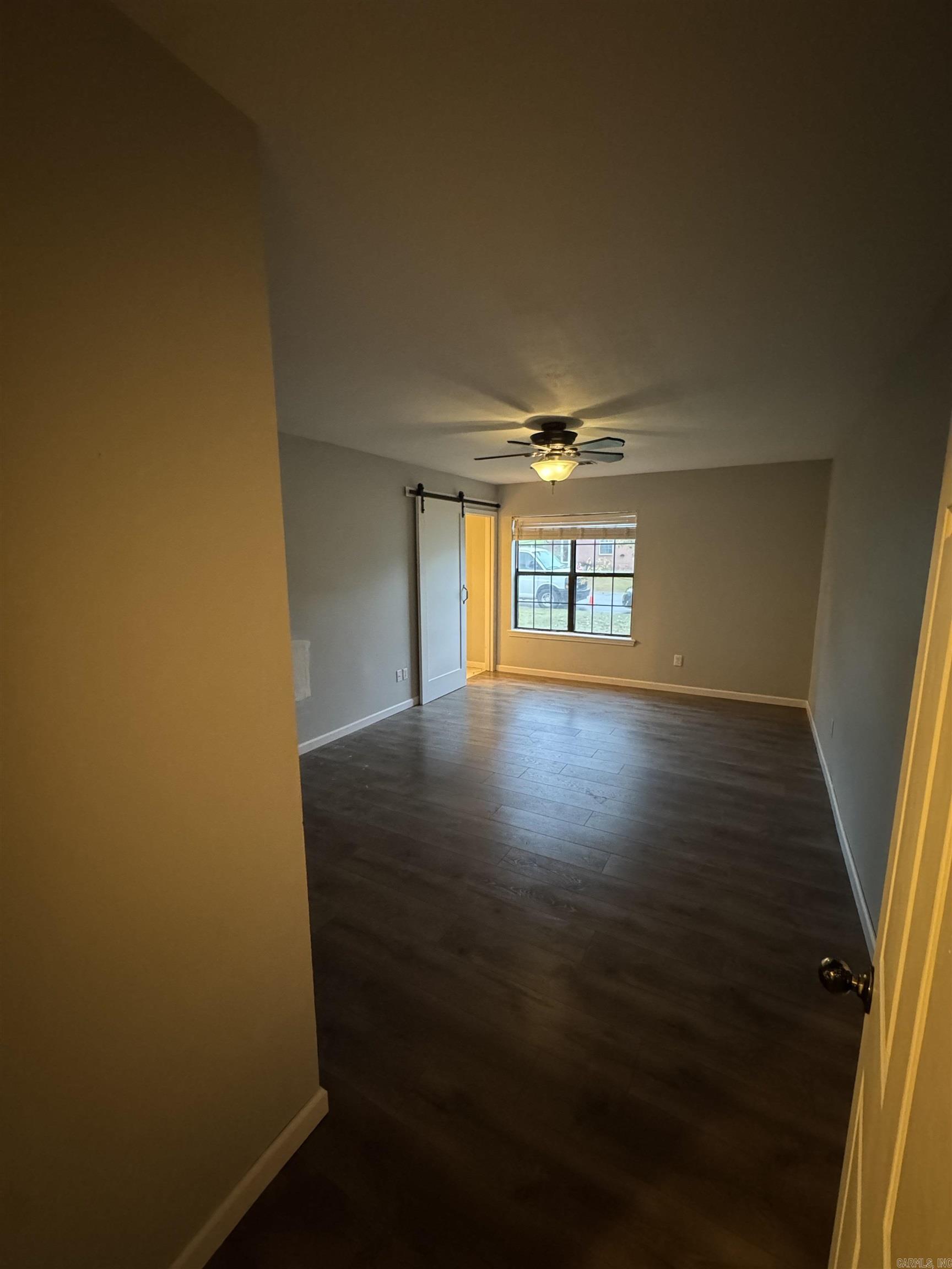 FIELDS FARM - Residential