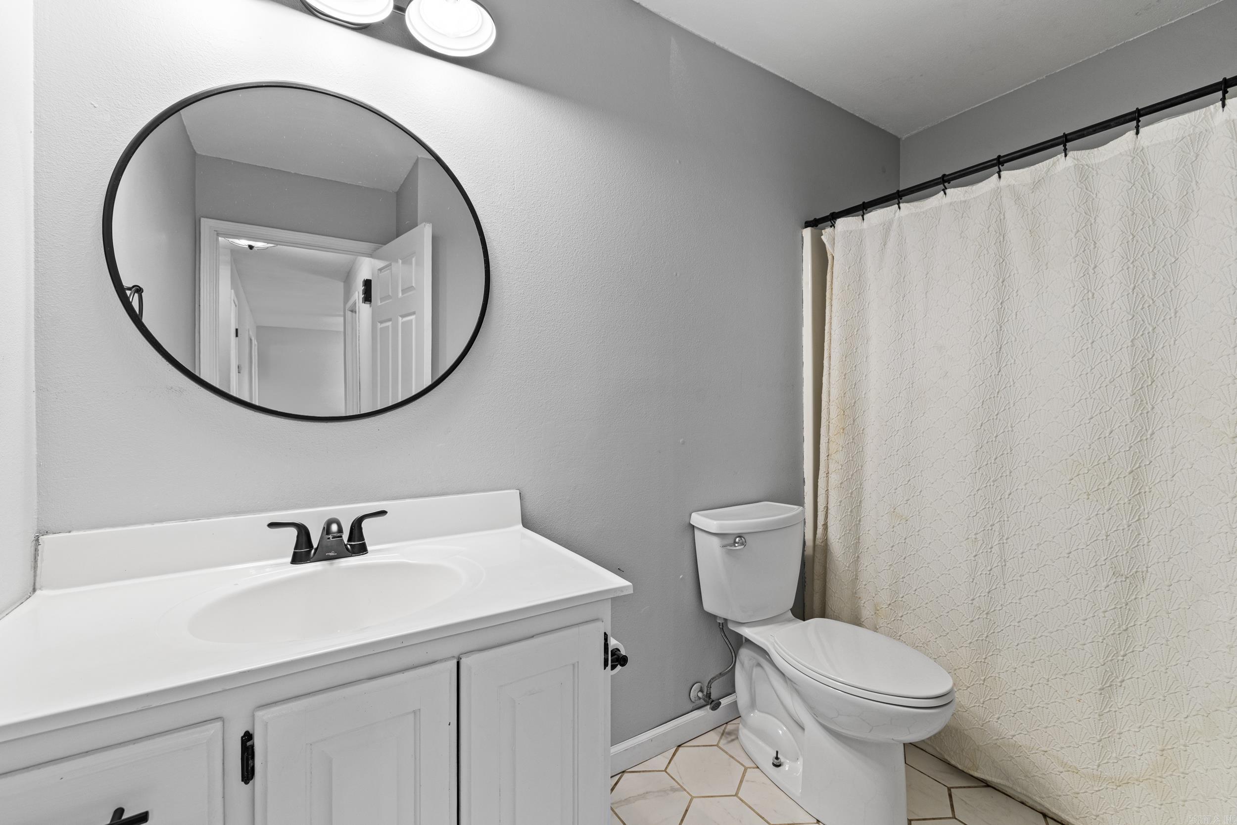 FIELDS FARM - Residential