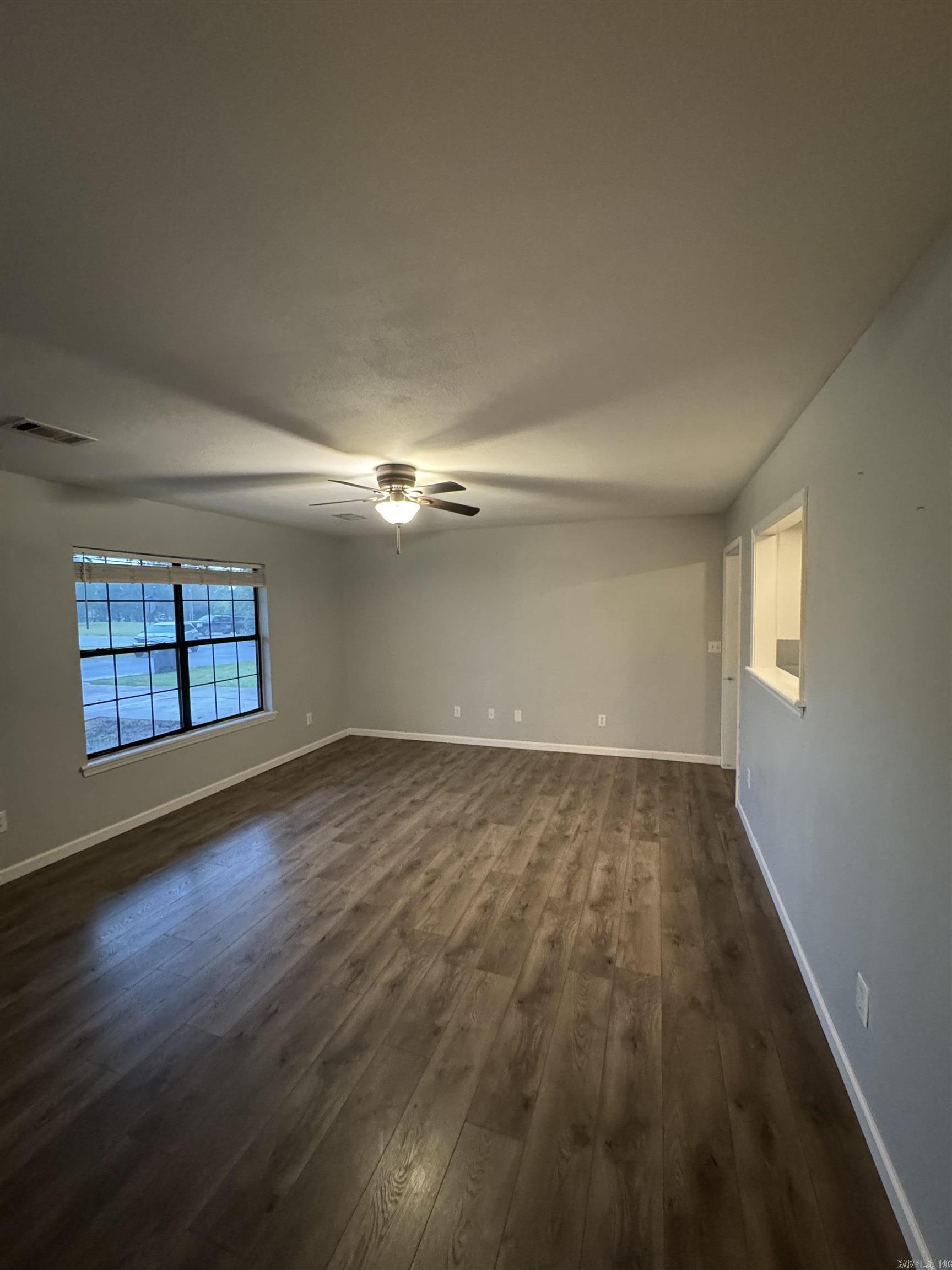 FIELDS FARM - Residential