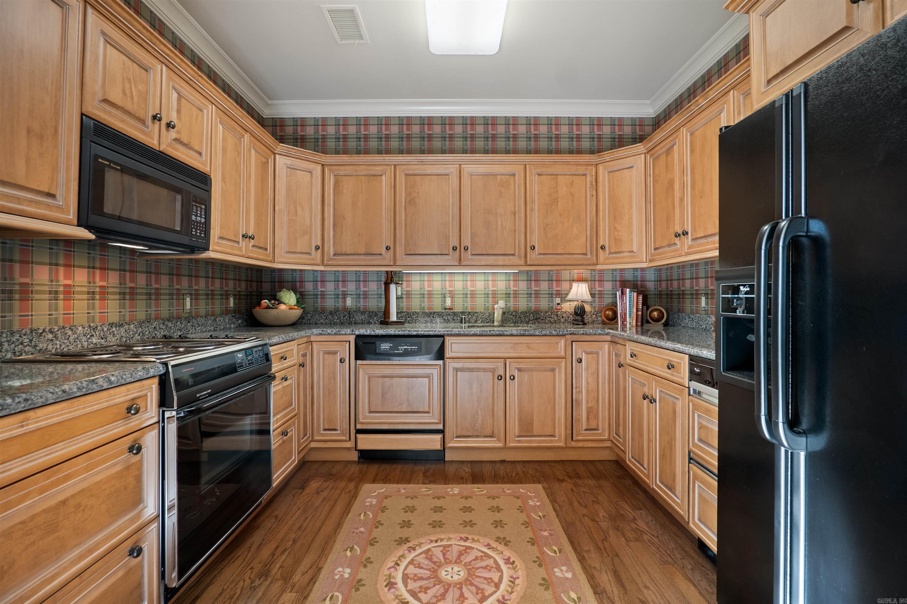 Ridgepointe - Residential