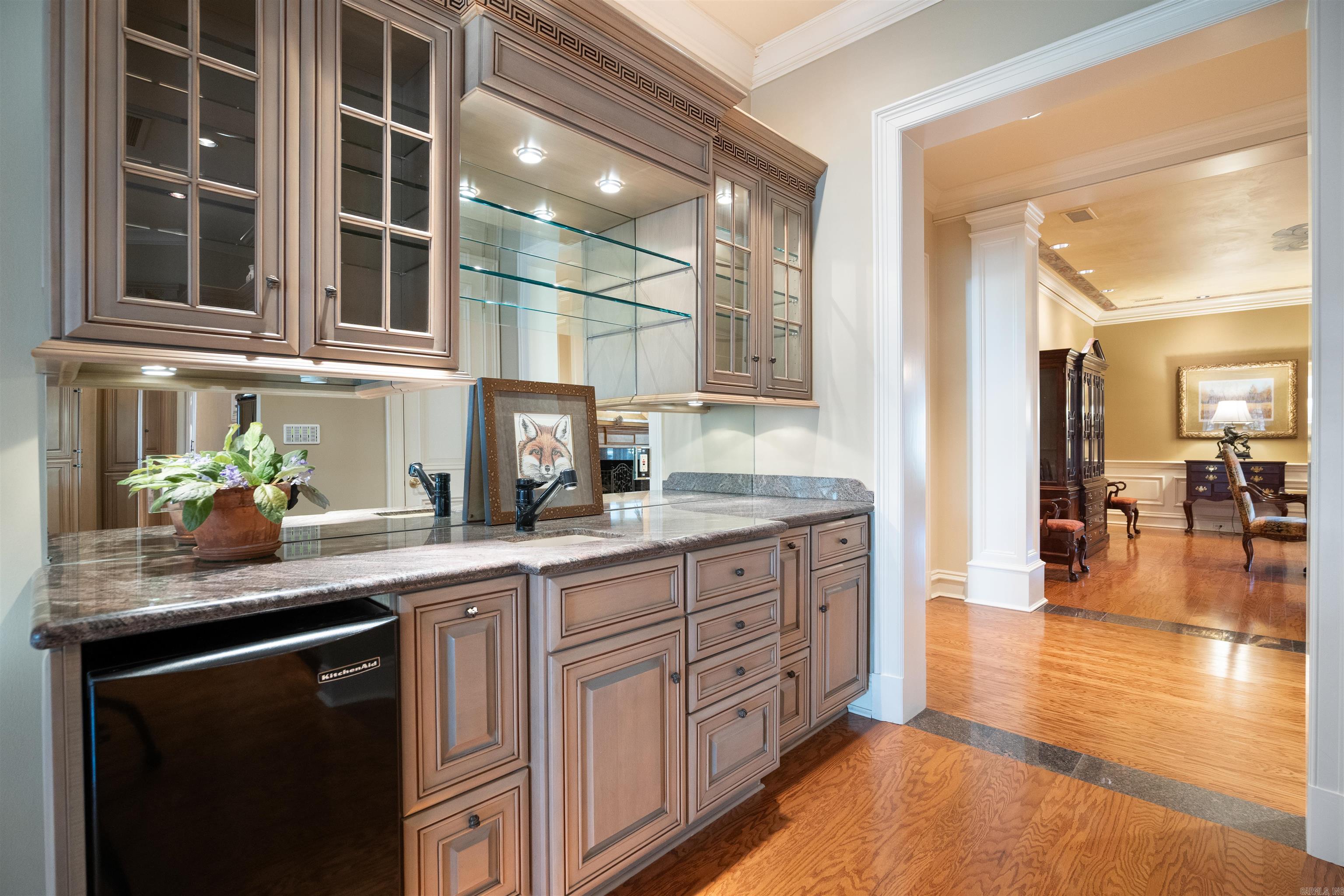 Ridgepointe - Residential