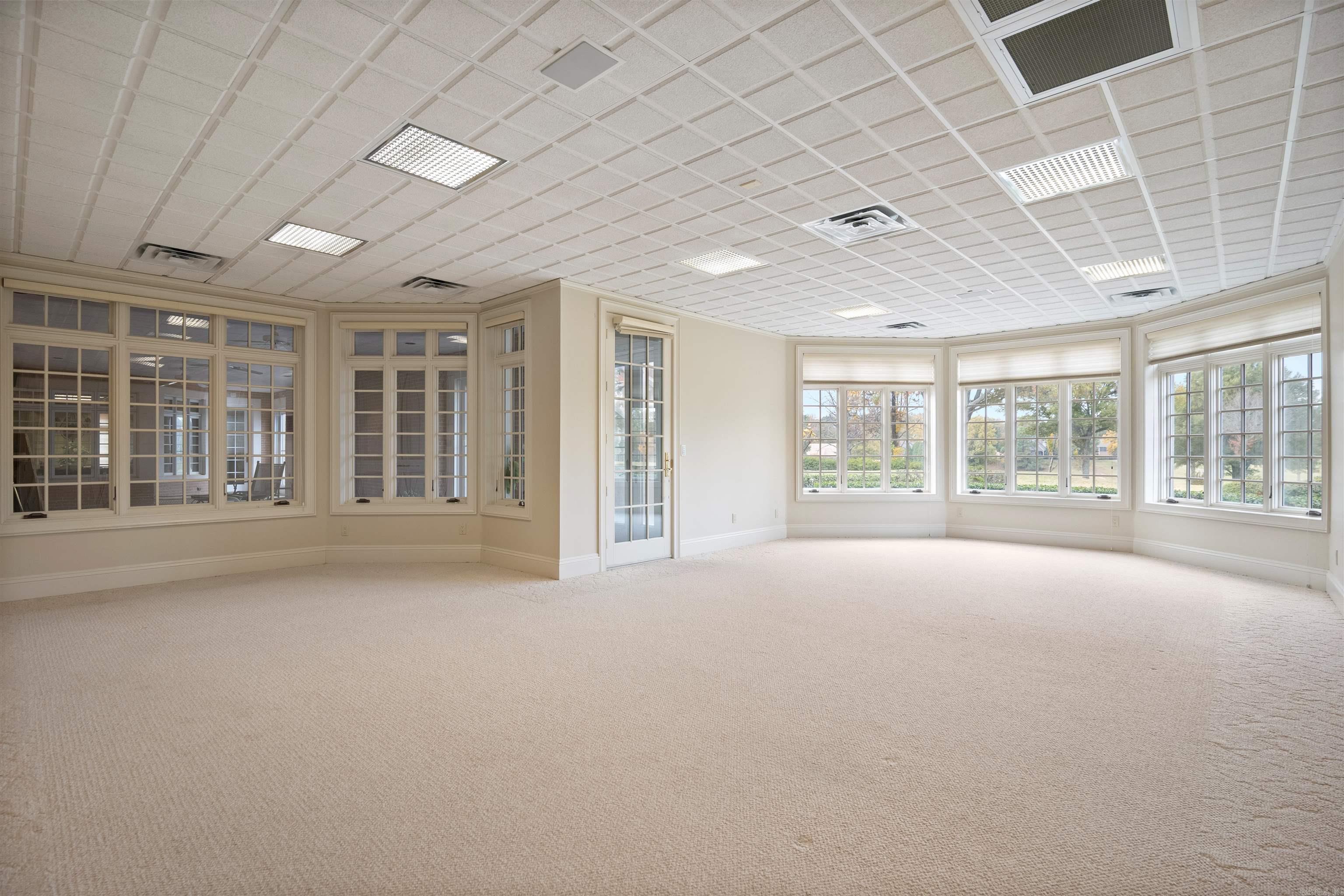 Ridgepointe - Residential