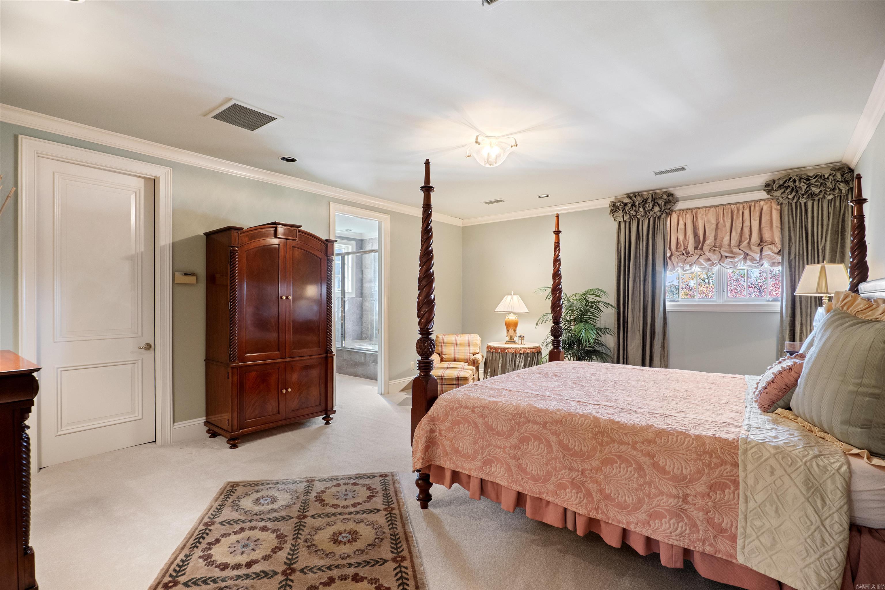 Ridgepointe - Residential