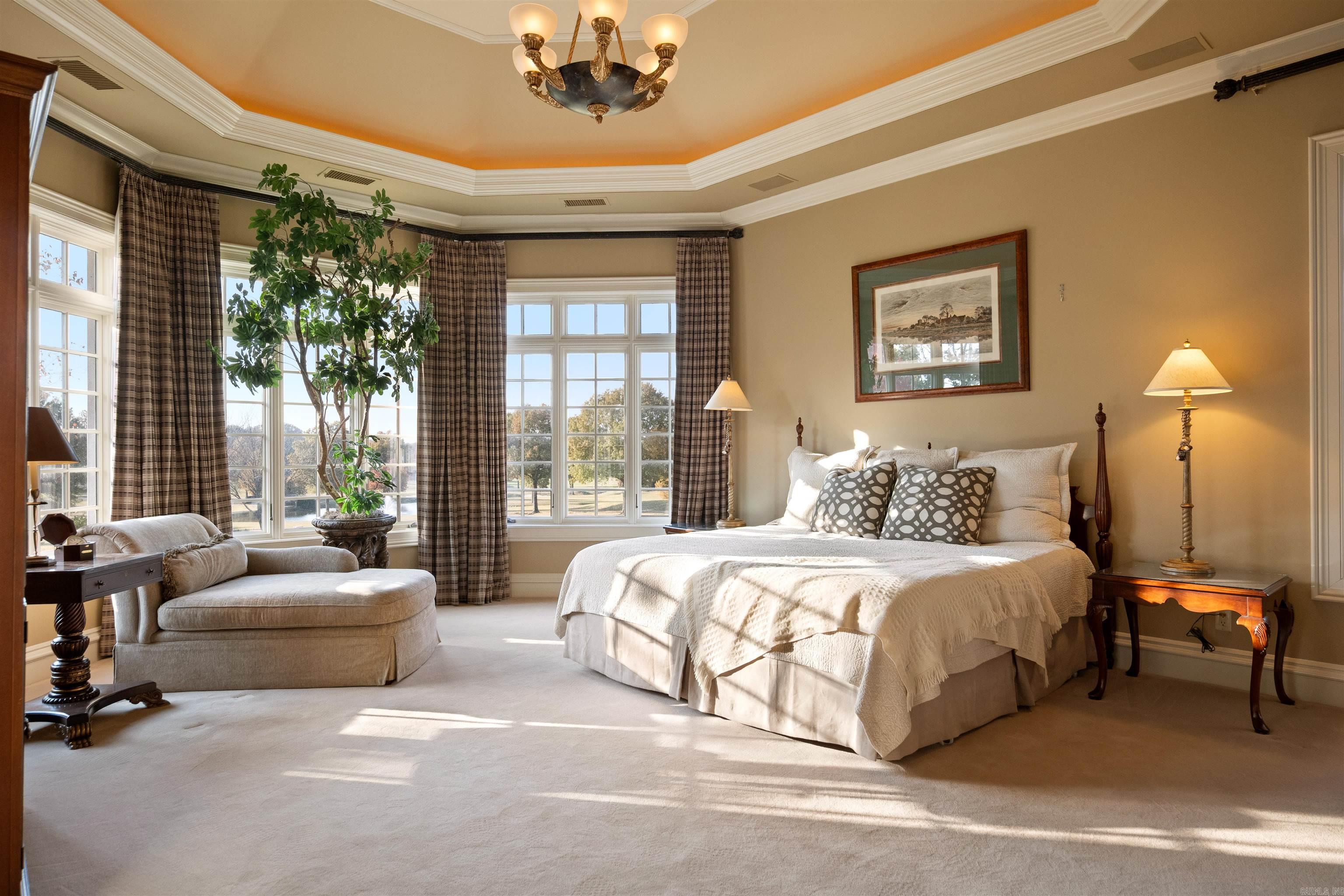 Ridgepointe - Residential