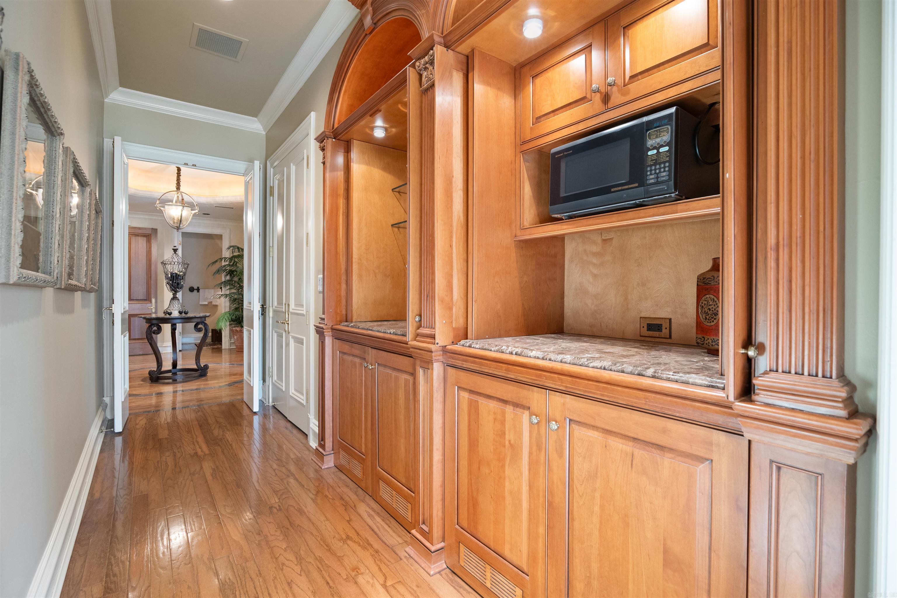 Ridgepointe - Residential