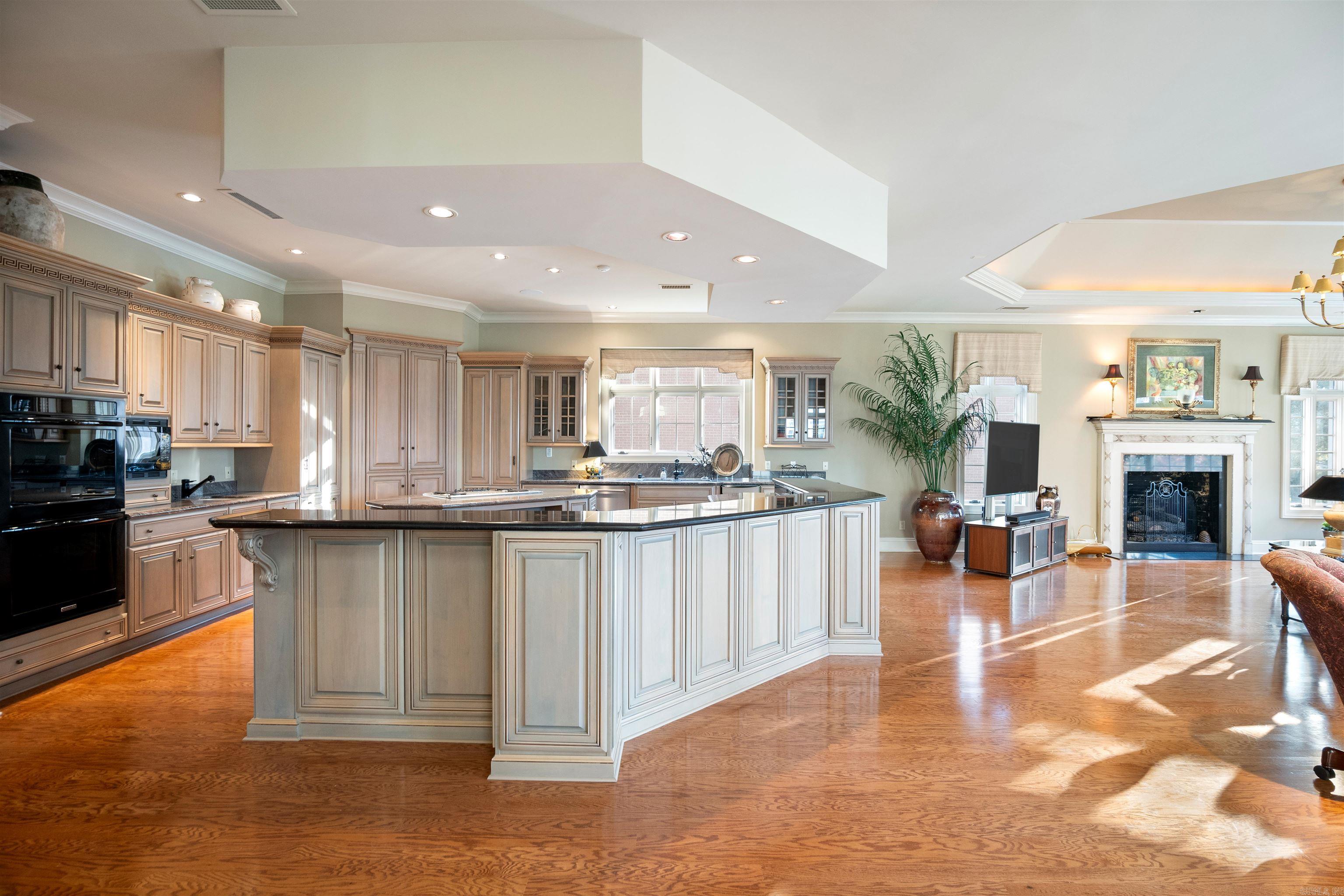 Ridgepointe - Residential