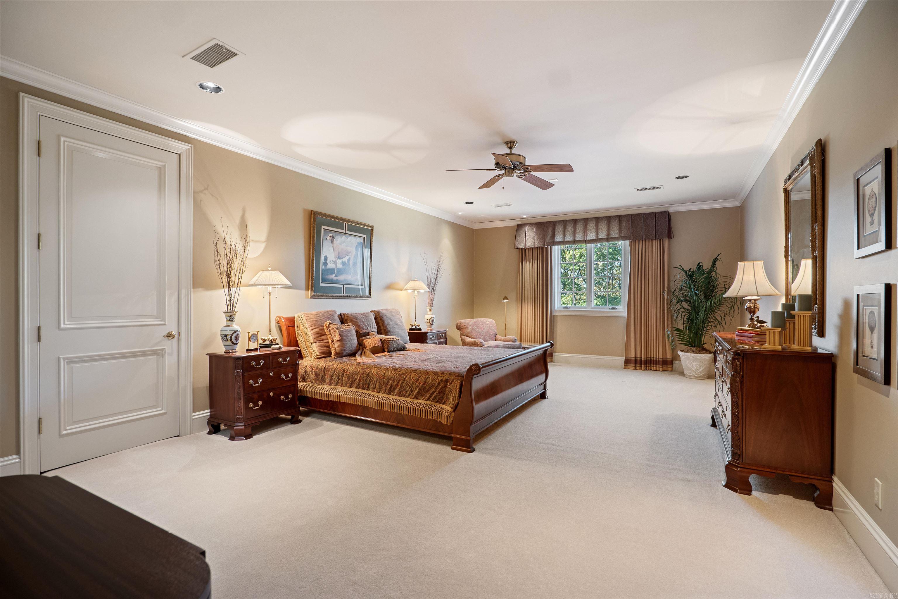 Ridgepointe - Residential