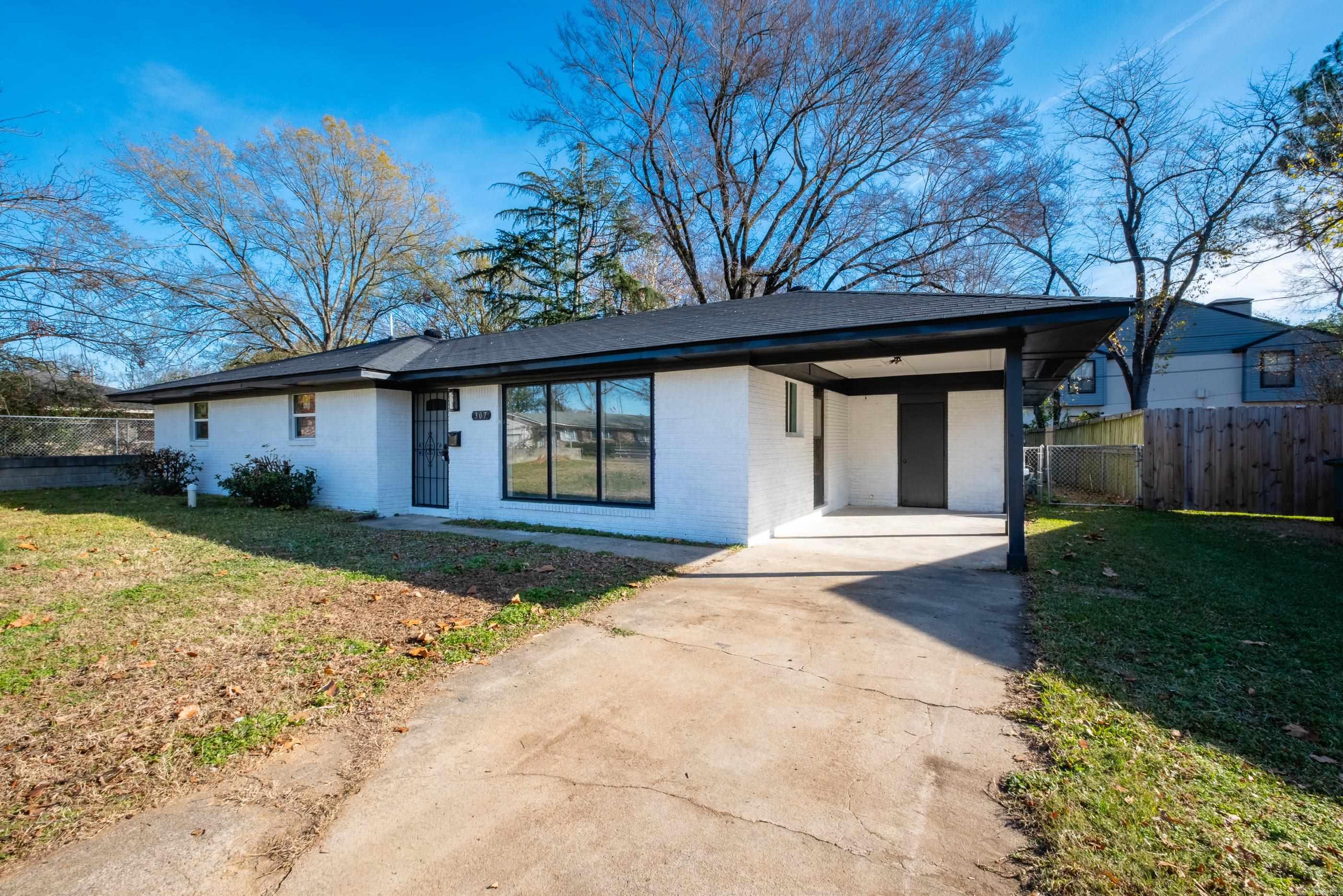 SUNNYMEADE - Residential