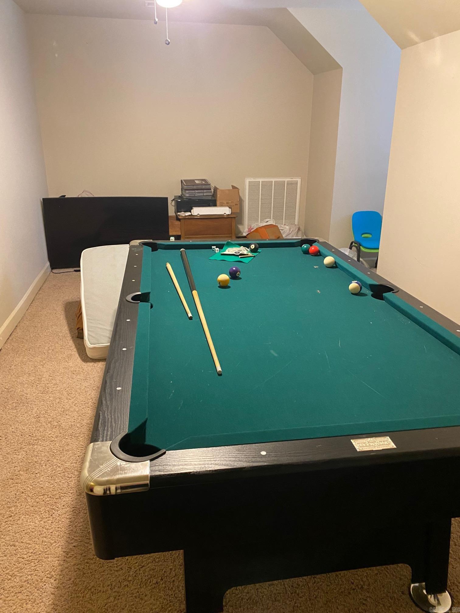 MAPLE CREEK FARMS - Residential