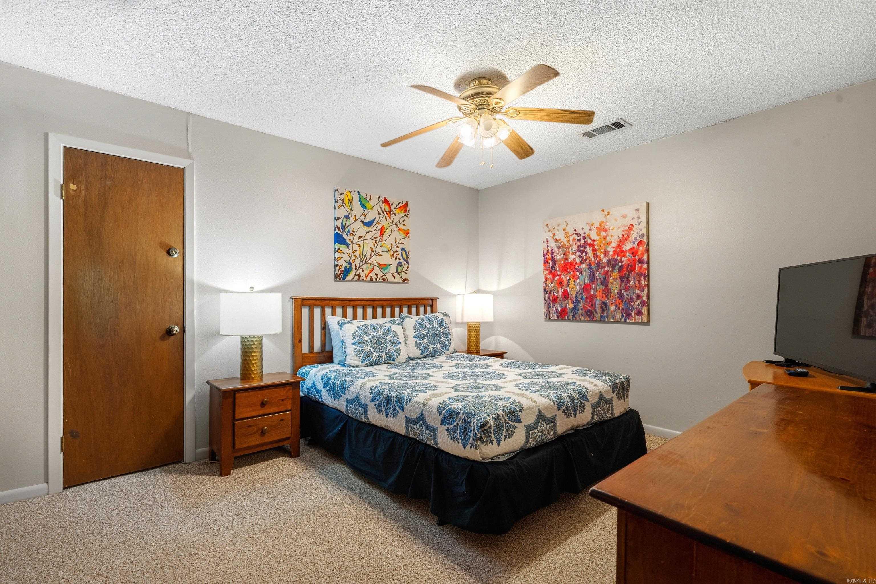 Madrid Courts - Residential