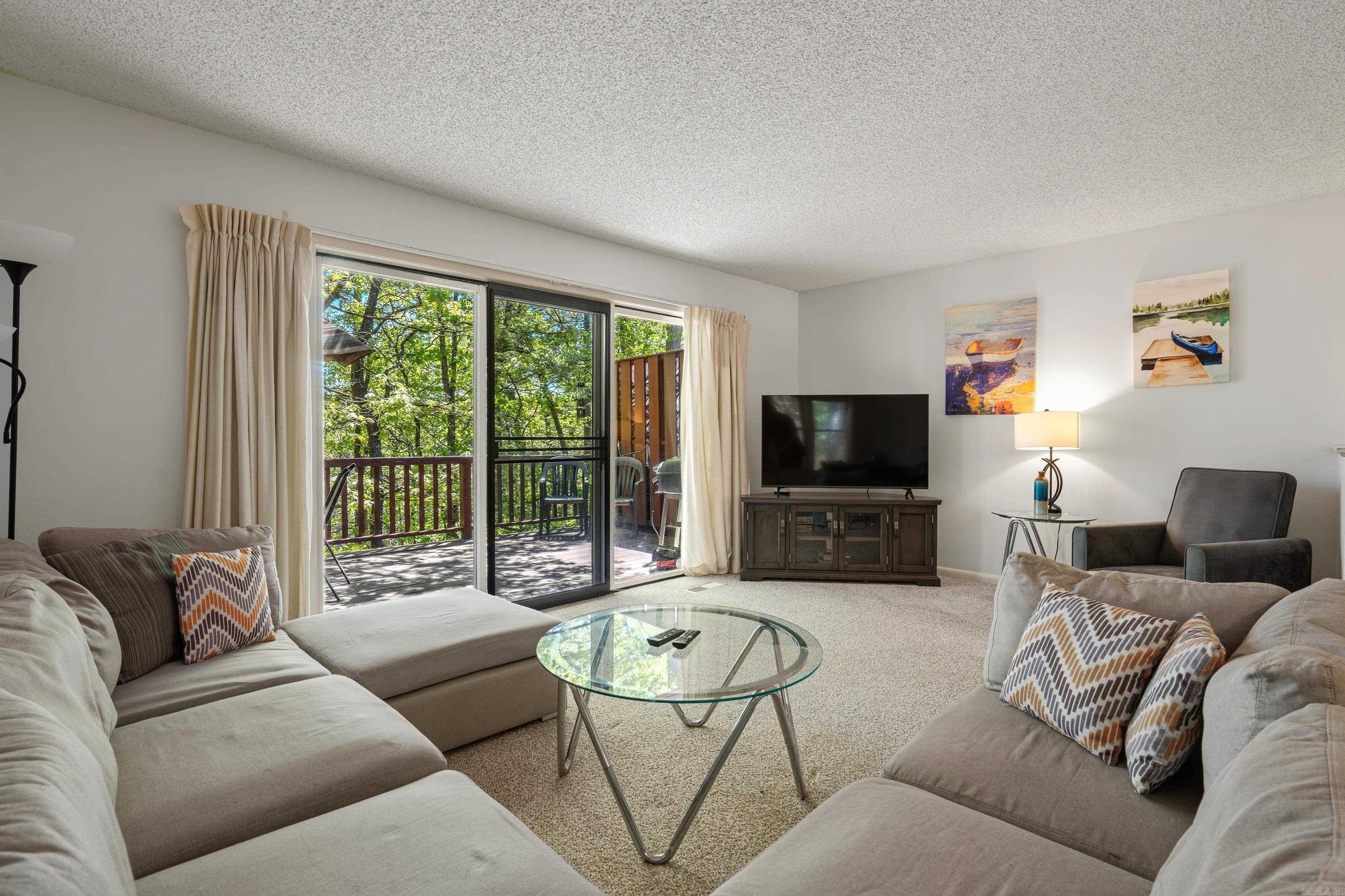 Madrid Courts - Residential