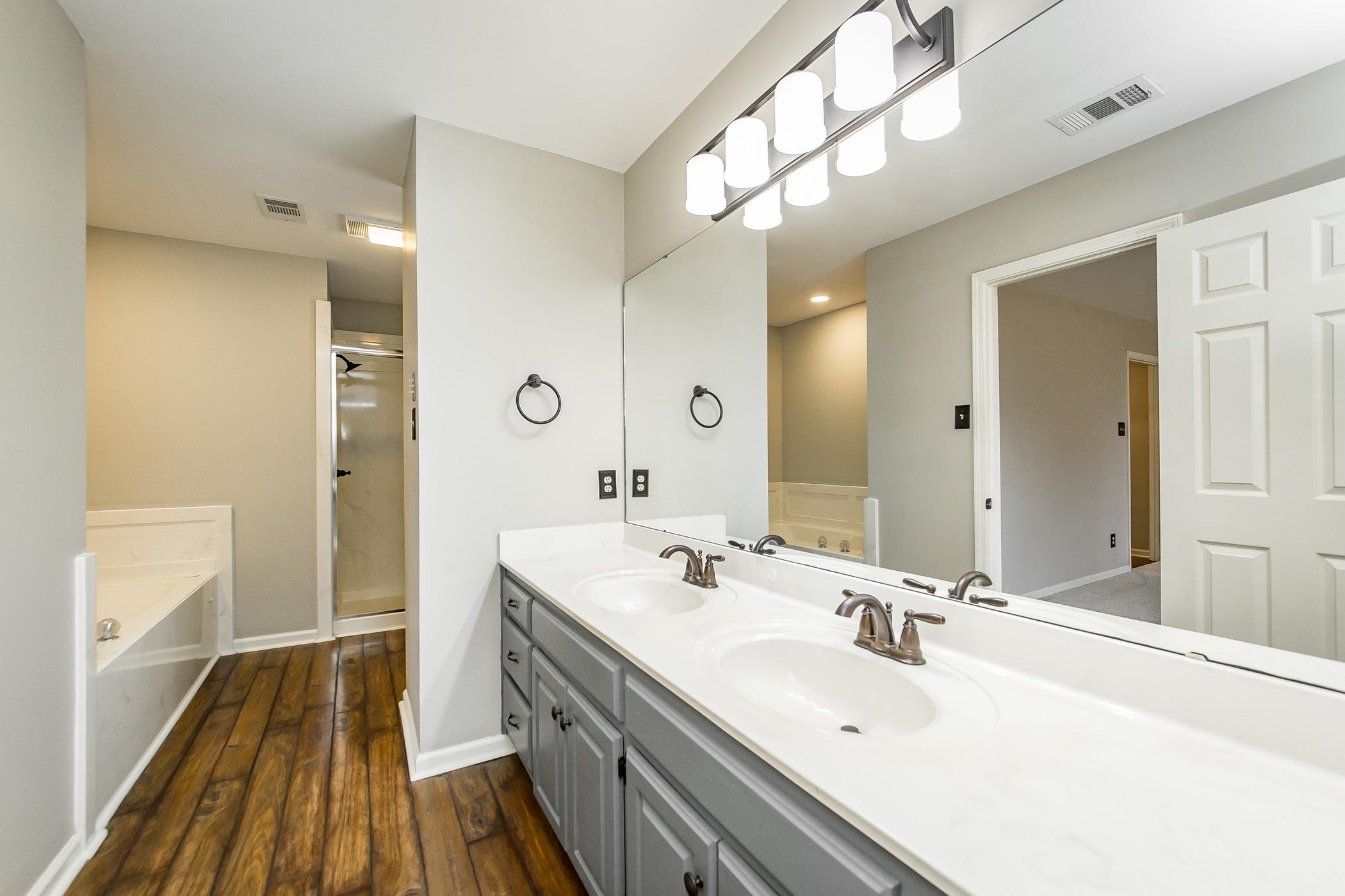 WINDSOR VALLEY ADDN - Residential