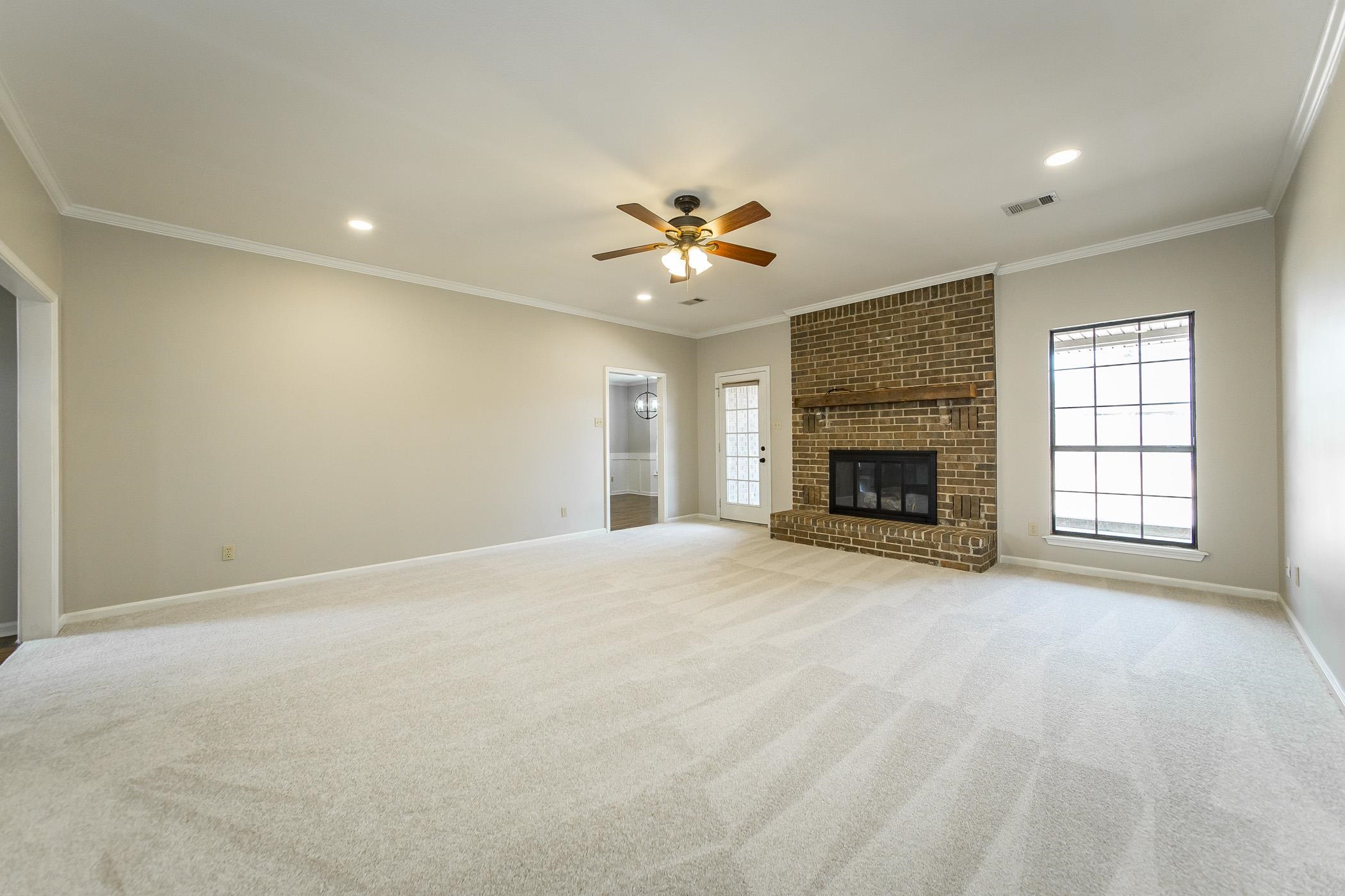 WINDSOR VALLEY ADDN - Residential