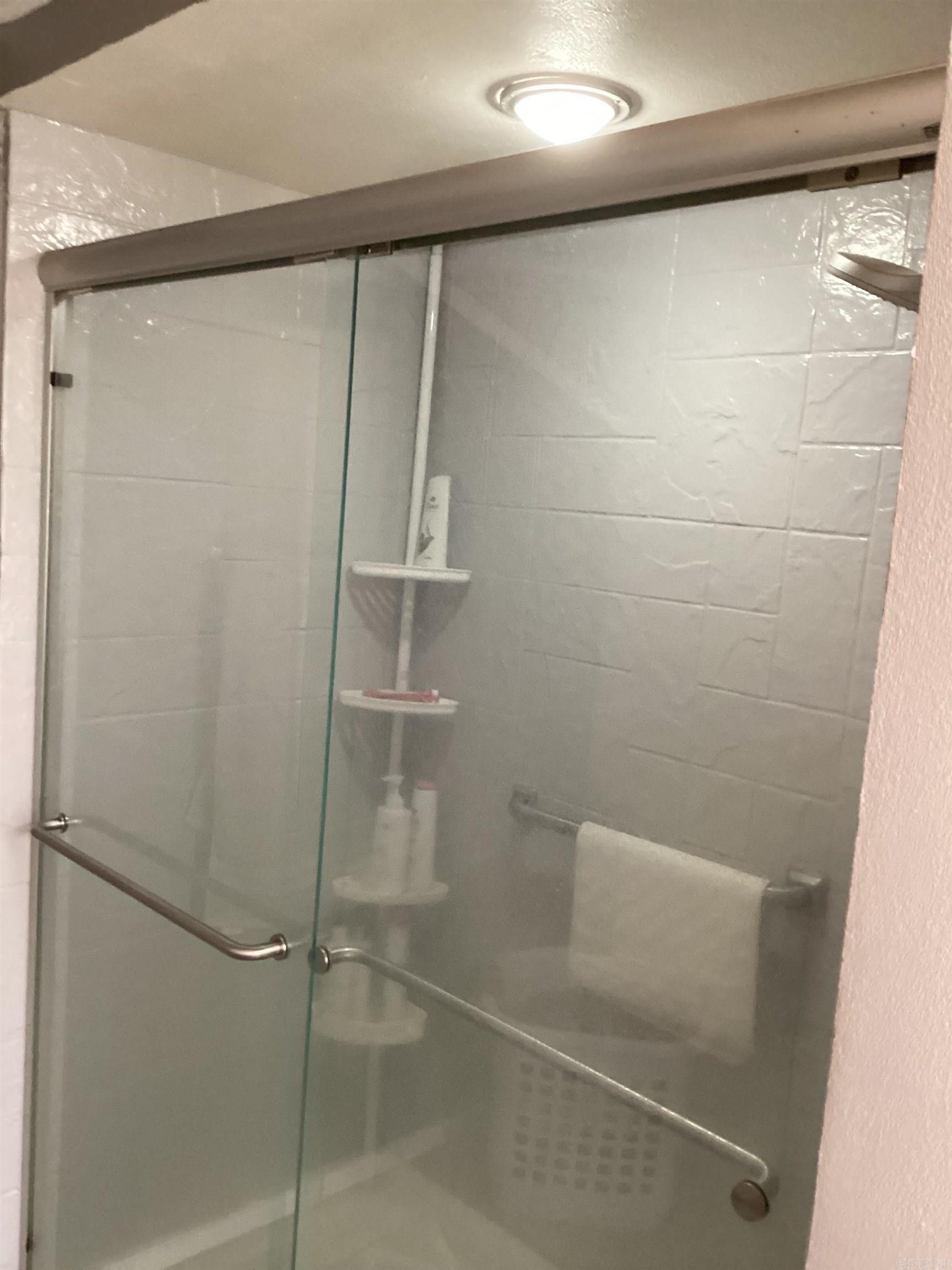 ARKANSAS HGTS - Residential