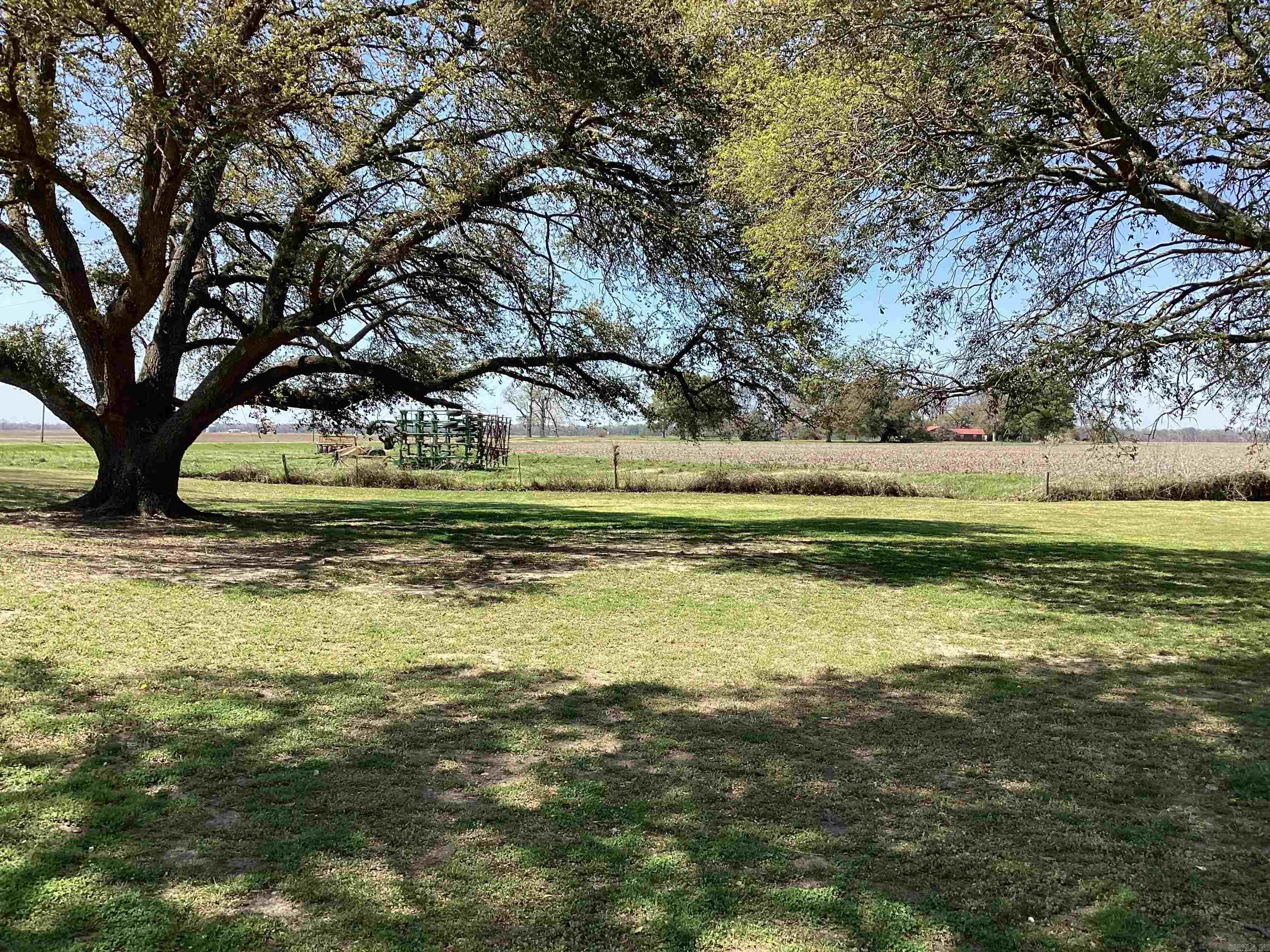 ARKANSAS HGTS - Residential