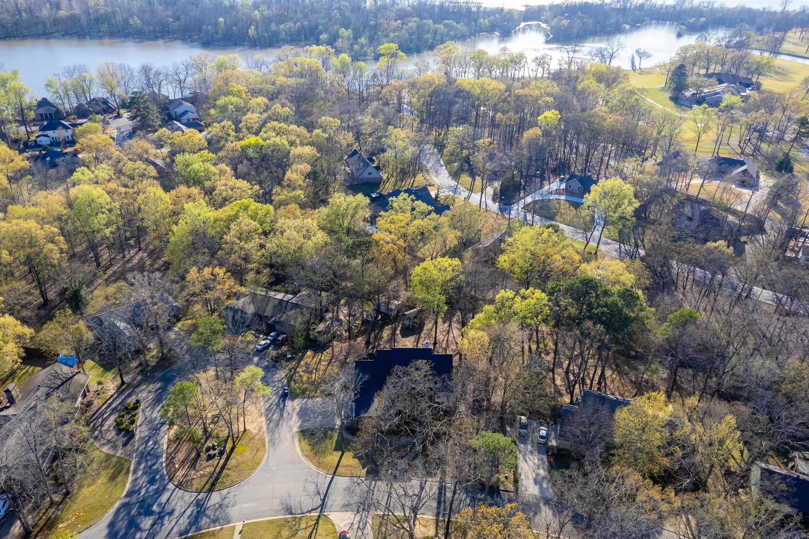 MAUMELLE CLUB MANOR TO CRYSTAL - Residential