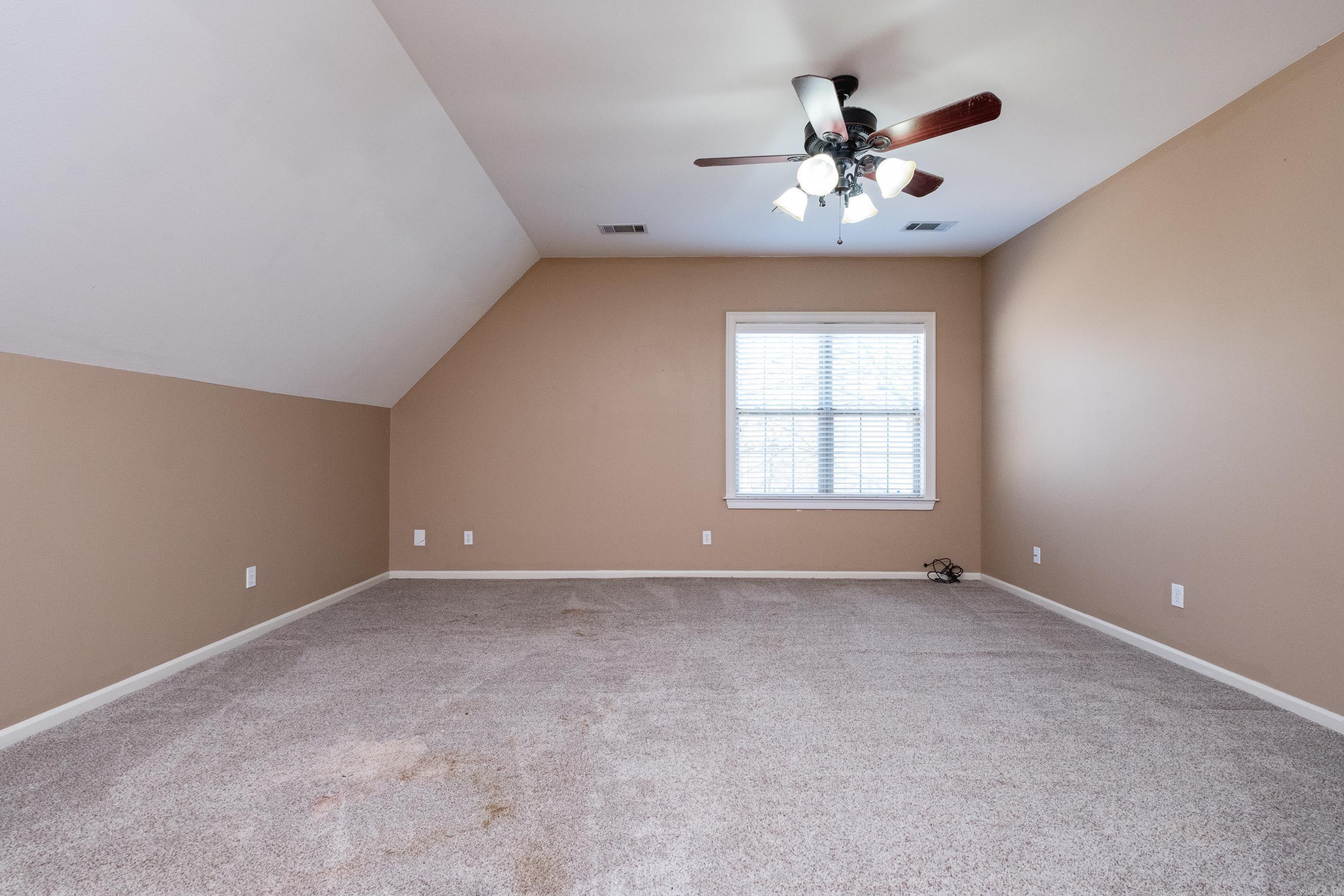 MAUMELLE CLUB MANOR TO CRYSTAL - Residential