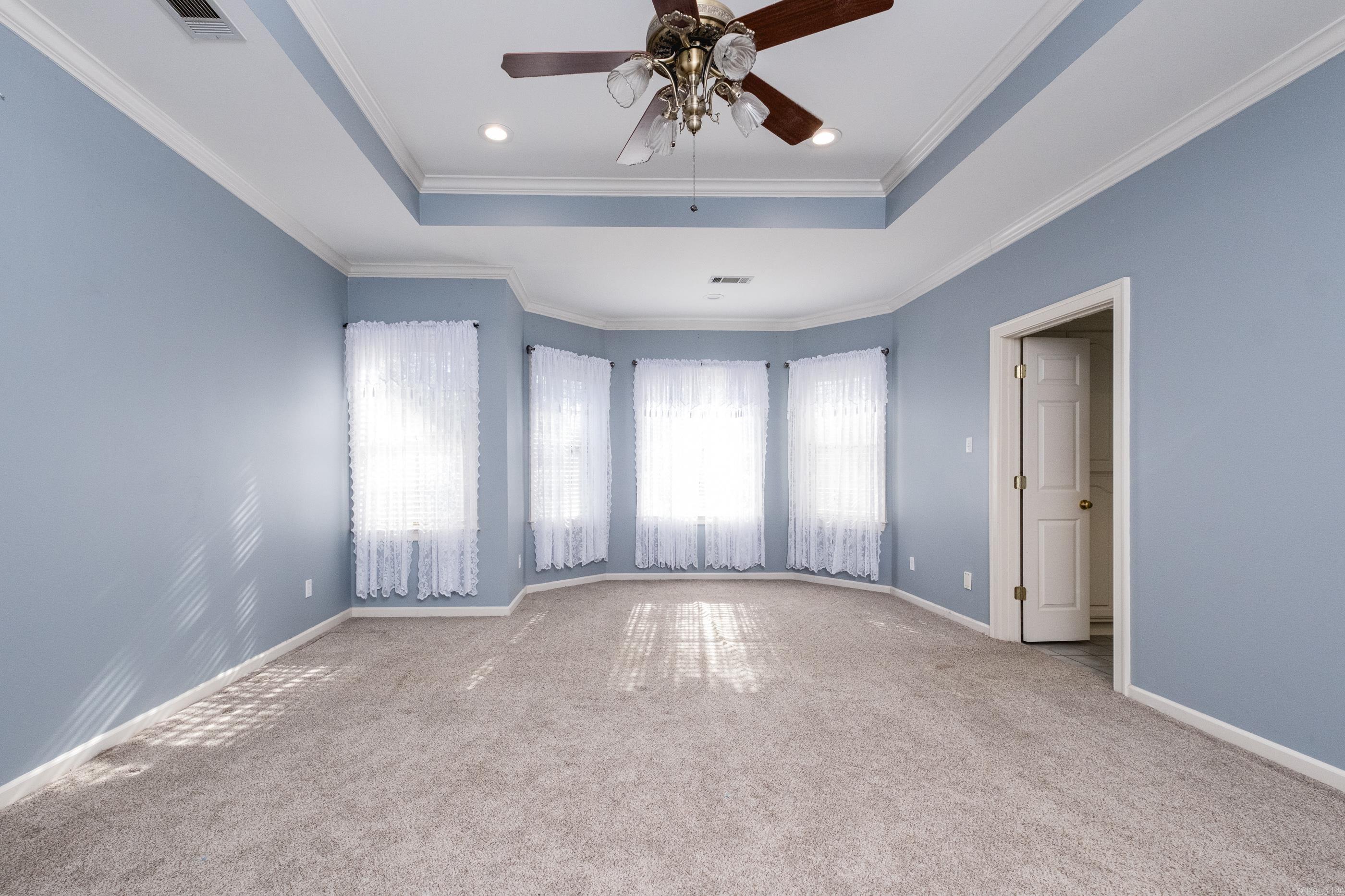 MAUMELLE CLUB MANOR TO CRYSTAL - Residential