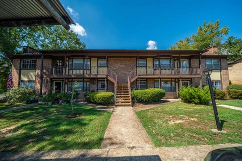 Photo of 600 Higdon Ferry Road #802, Hot Springs, AR 71913 (MLS # 26038036)