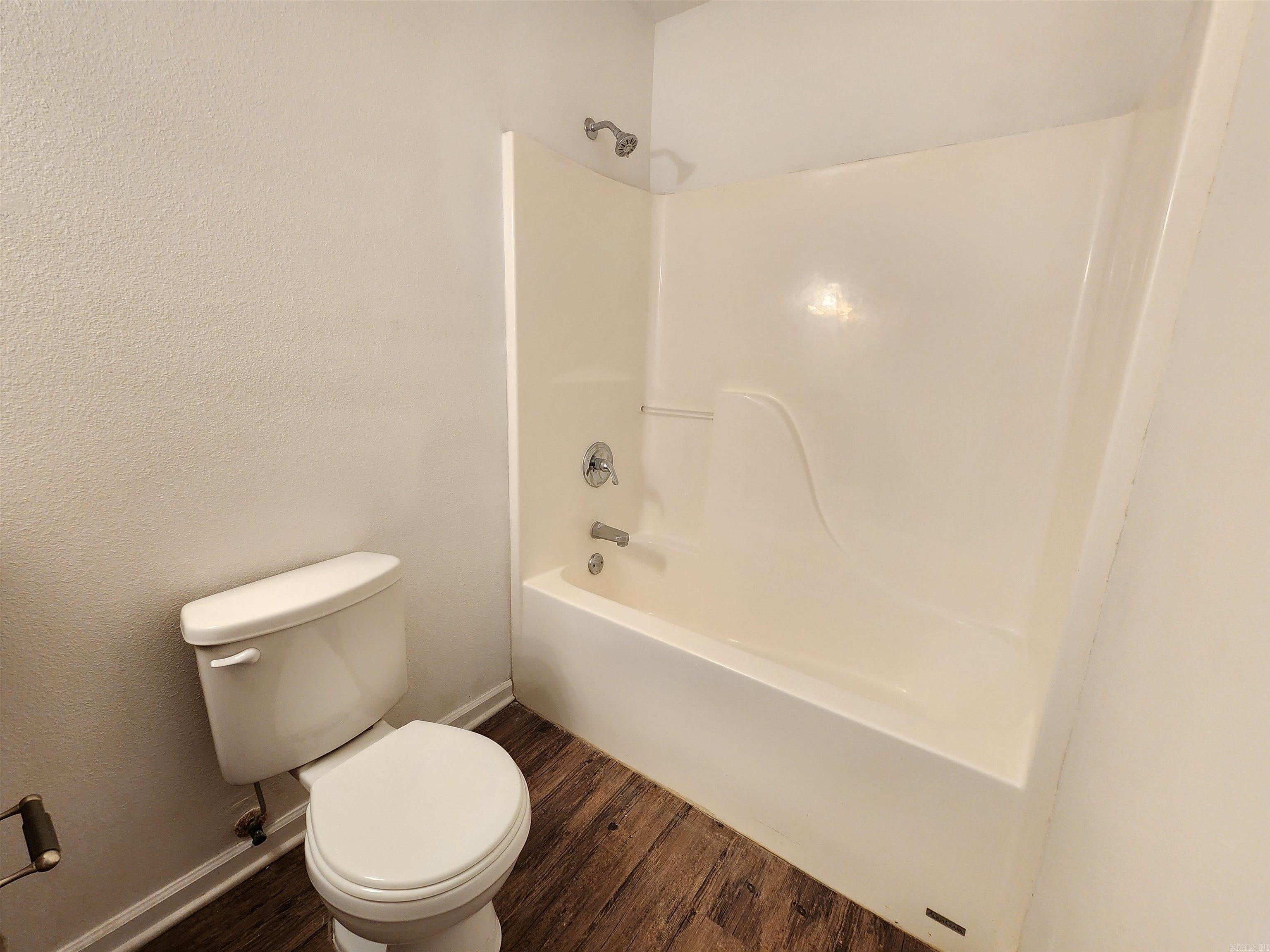 Jamie Lynn Village - Residential Lease