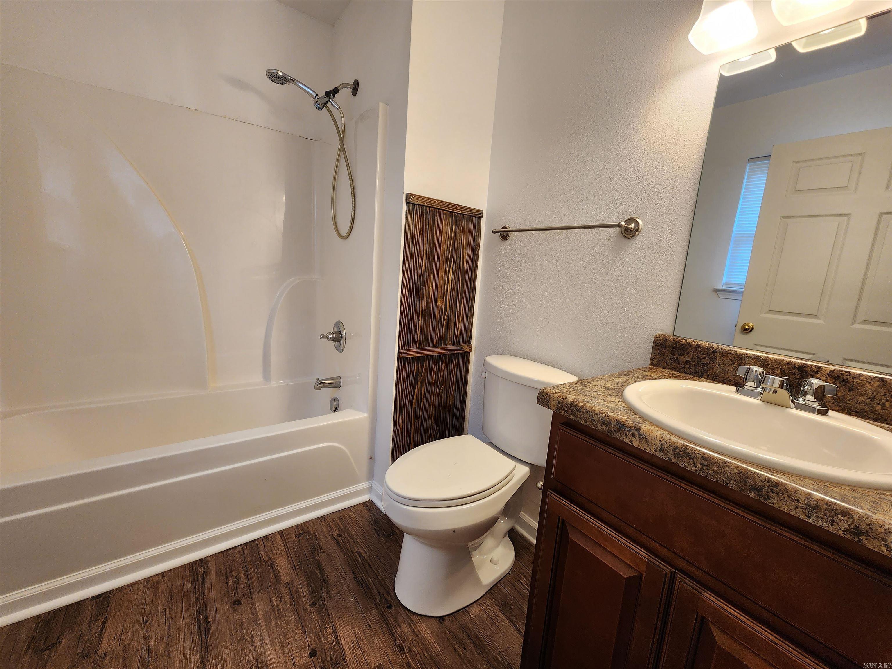 Jamie Lynn Village - Residential Lease