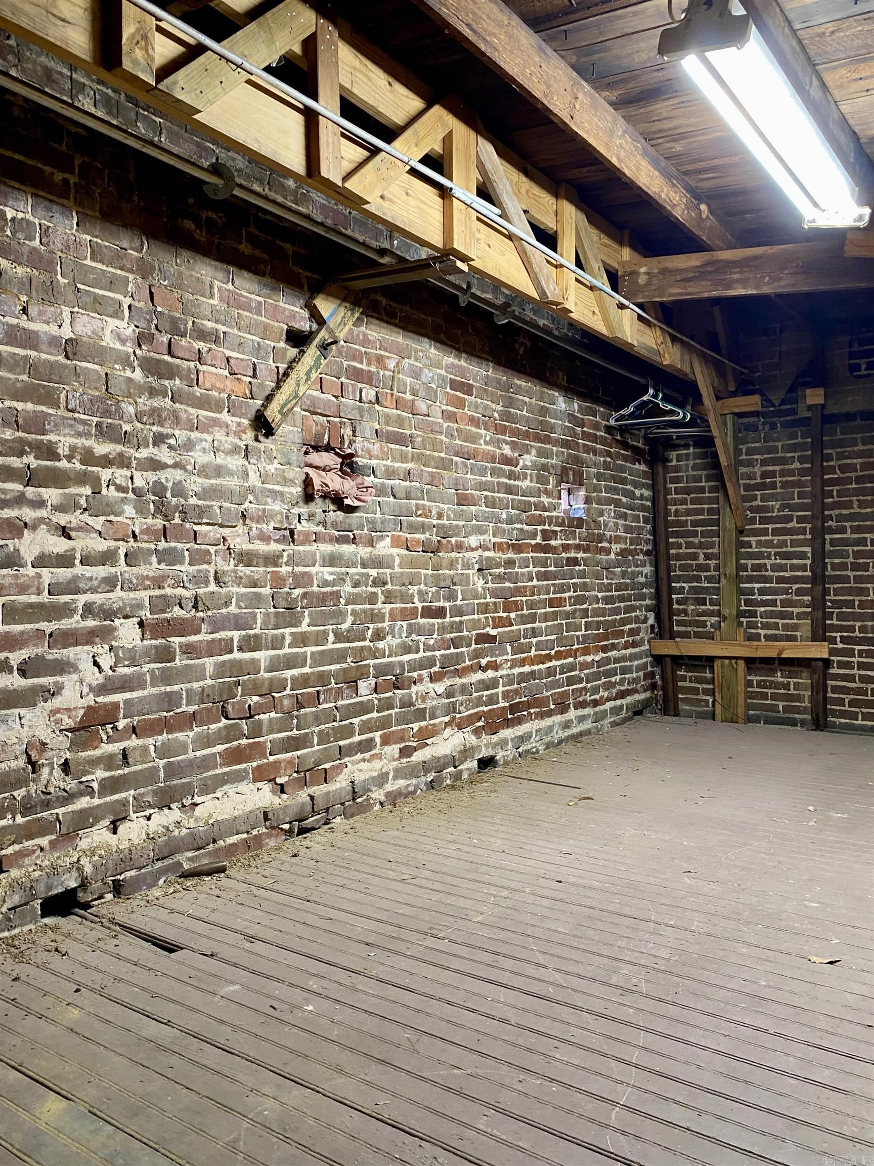 nil - Commercial Sale