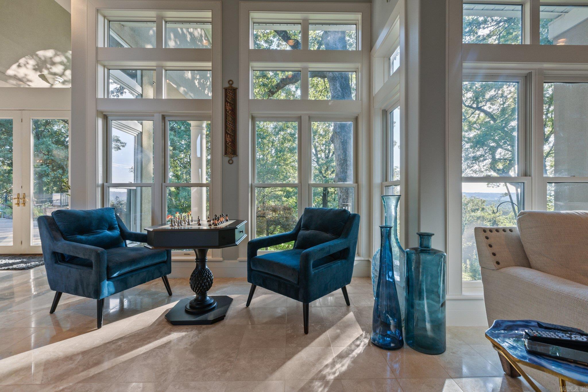 River Oaks Pointe - Residential