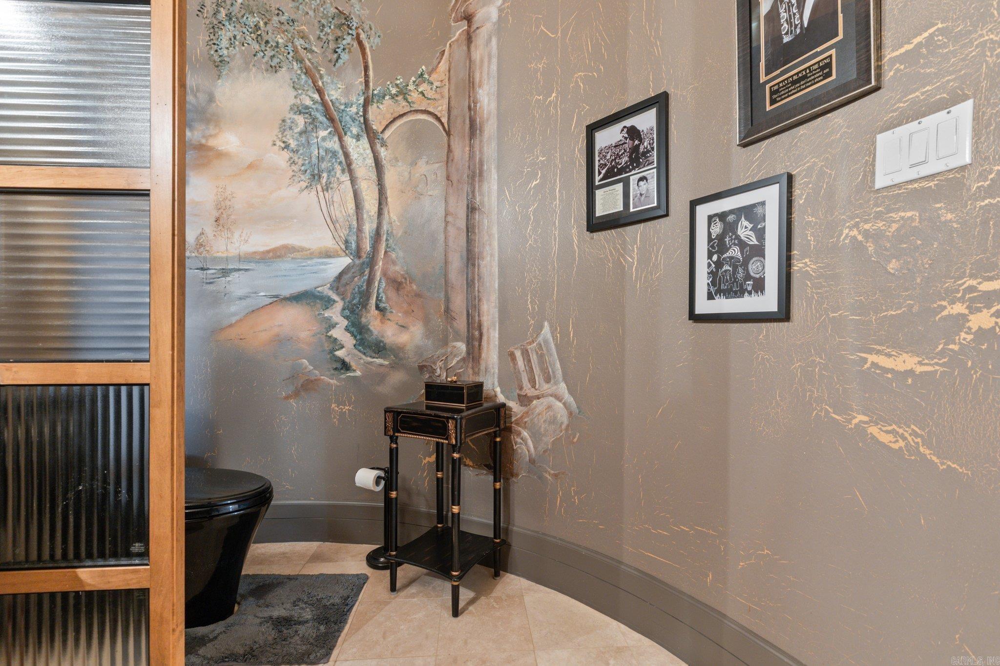 River Oaks Pointe - Residential