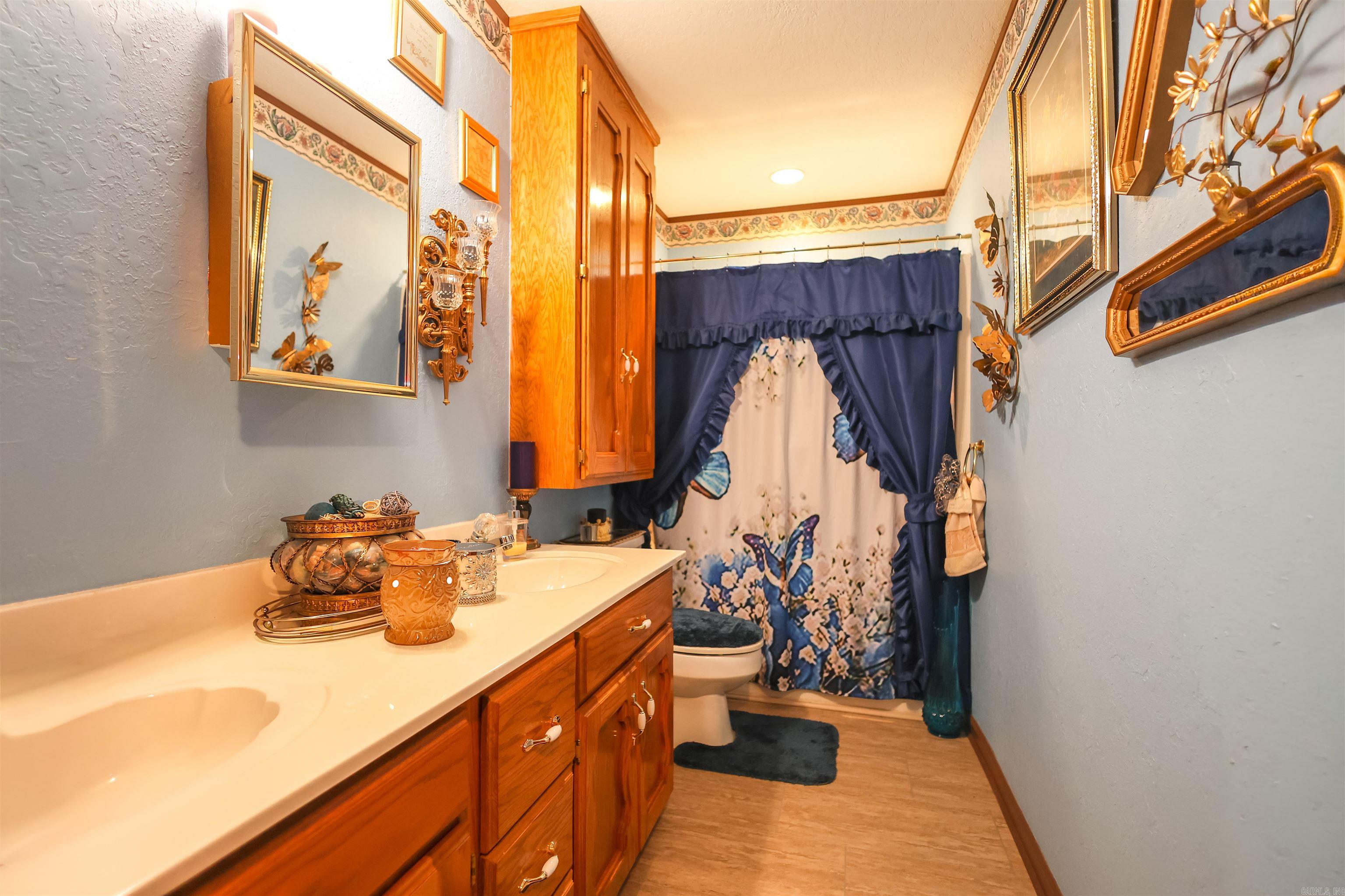 Davis Acres - Residential