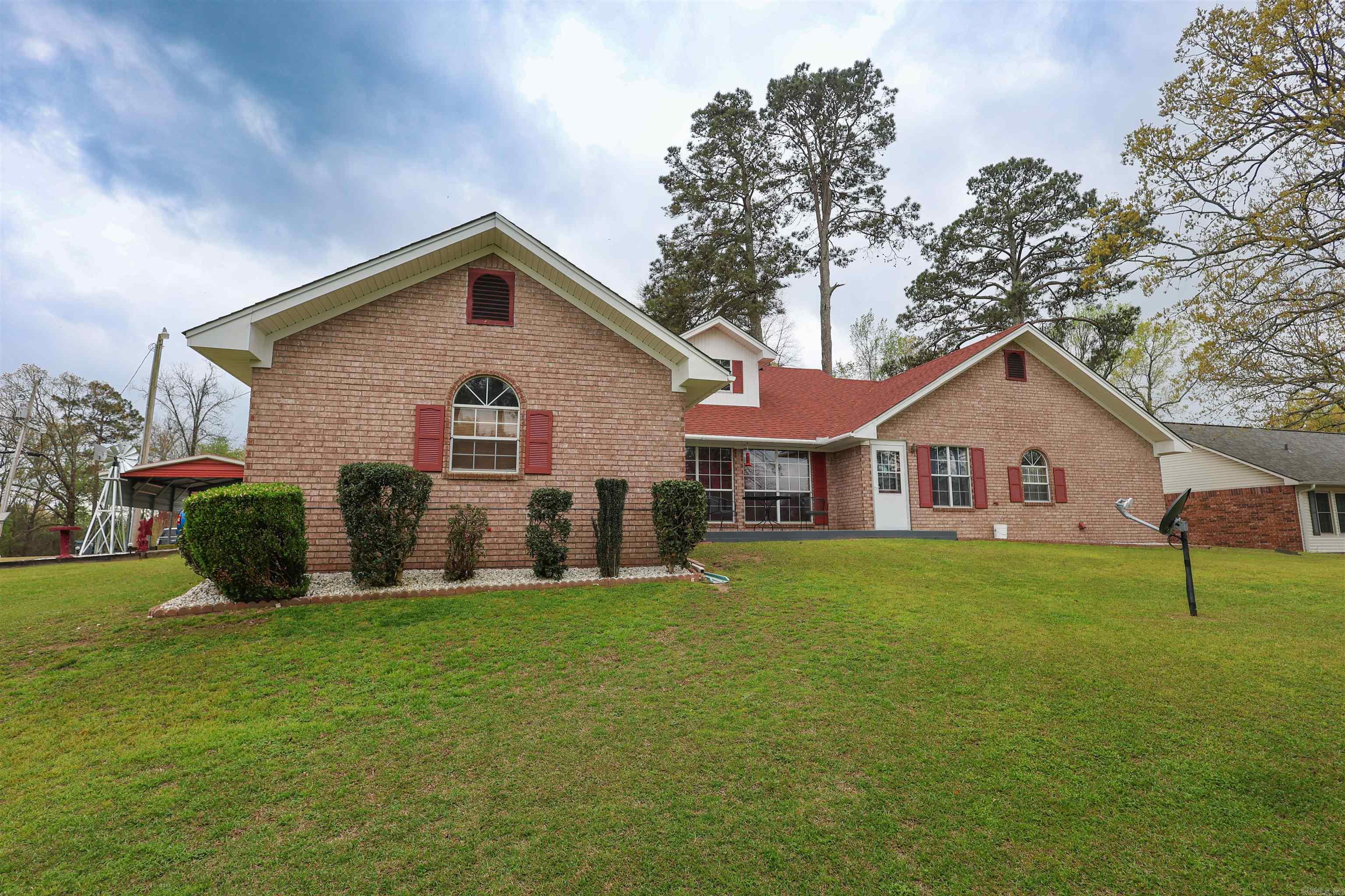 Davis Acres - Residential