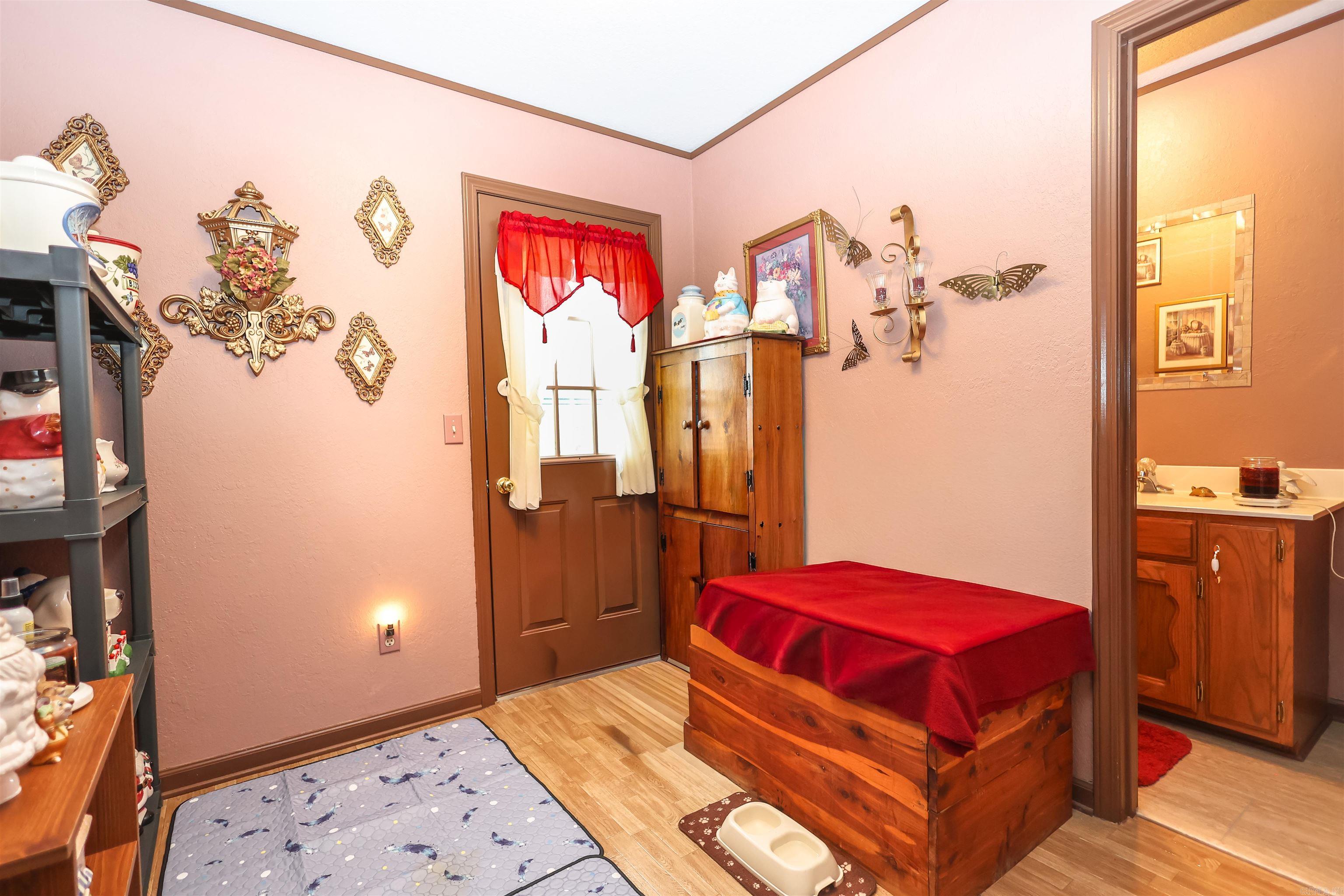 Davis Acres - Residential