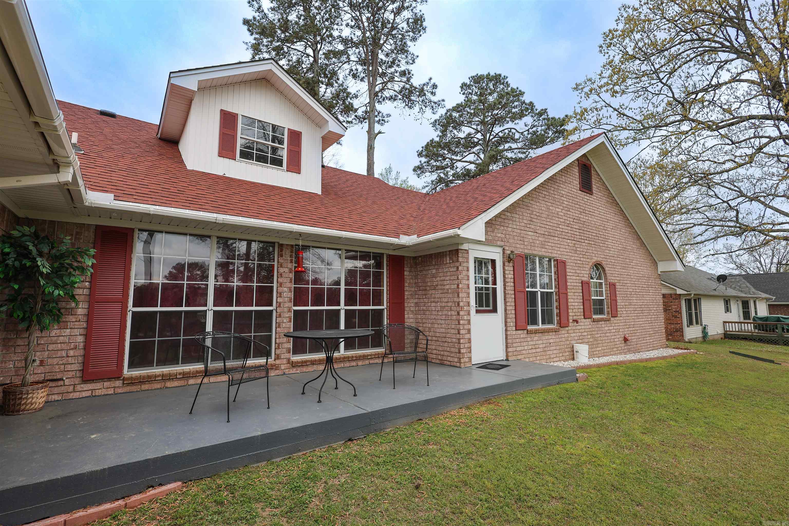 Davis Acres - Residential