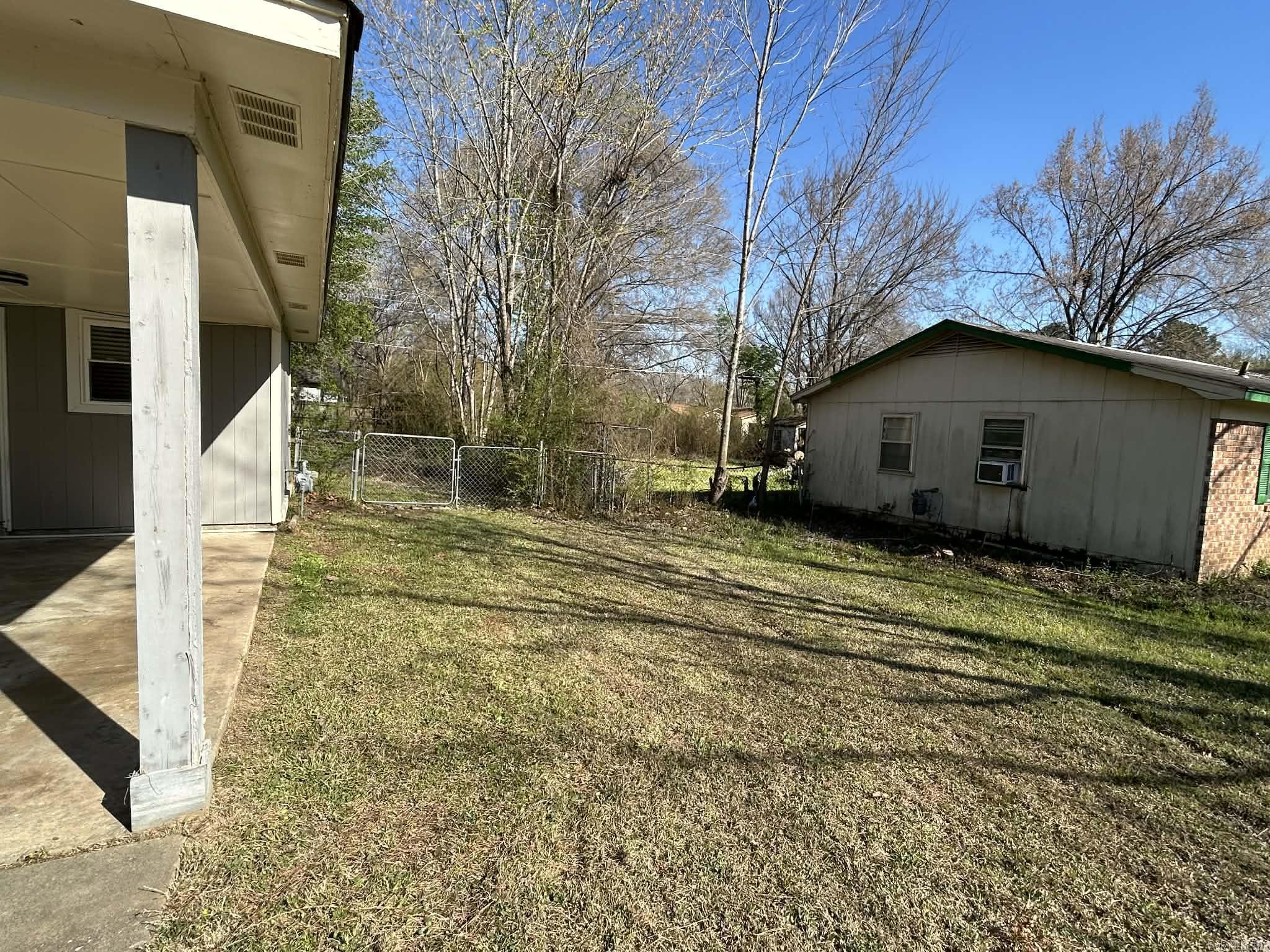 BAMBOO VILLAGE - Residential