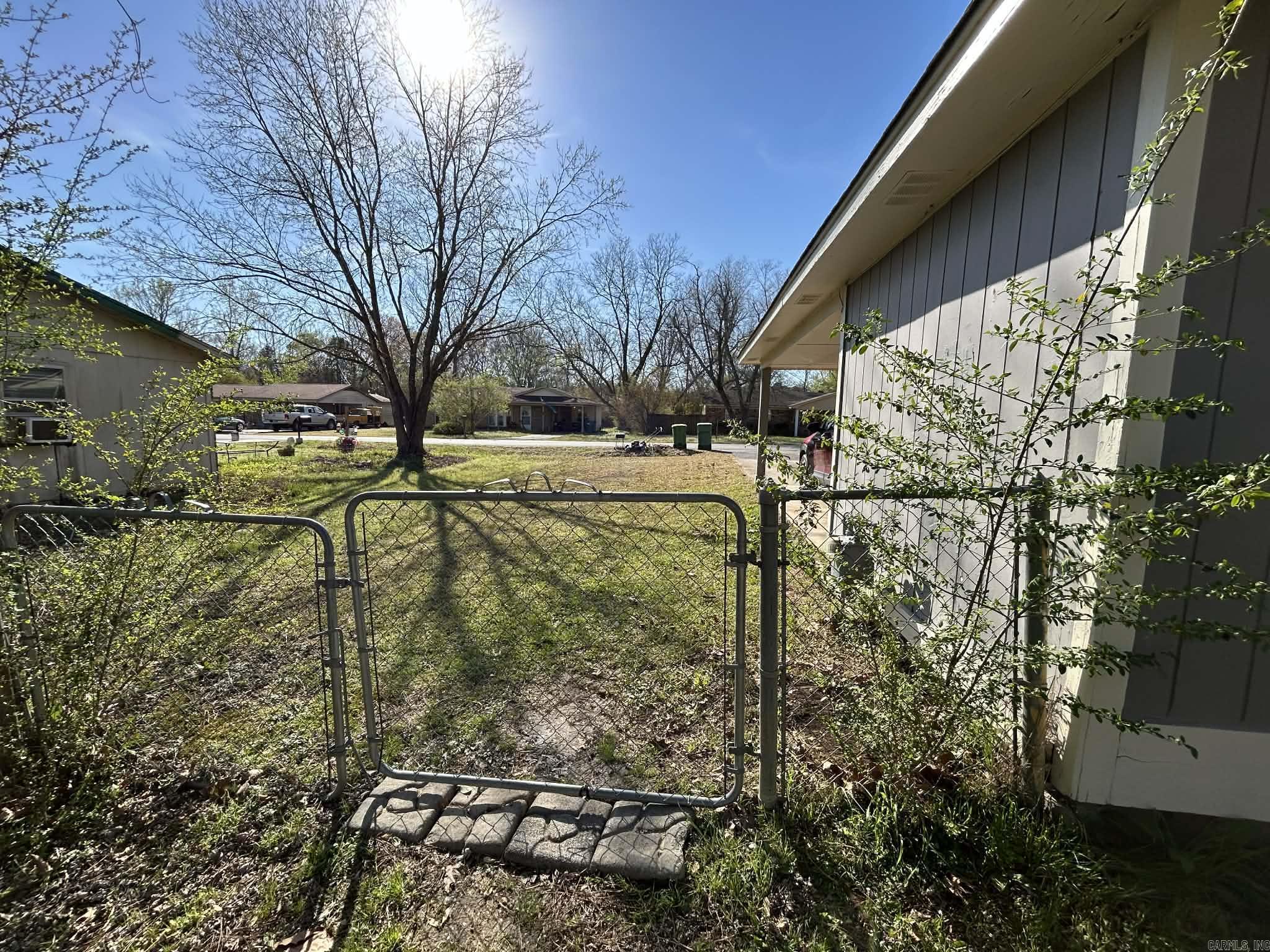 BAMBOO VILLAGE - Residential