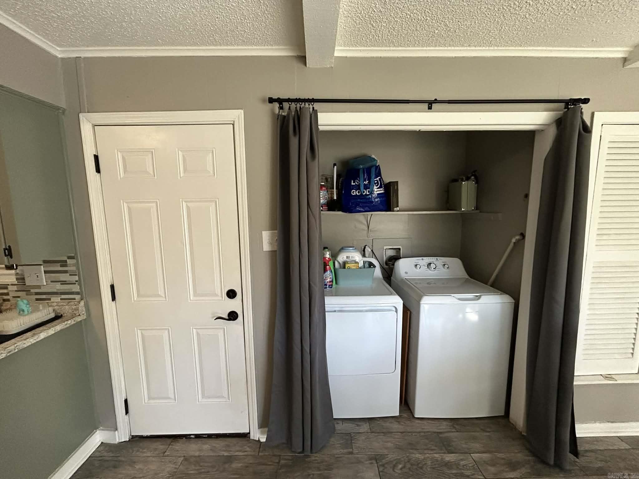 BAMBOO VILLAGE - Residential