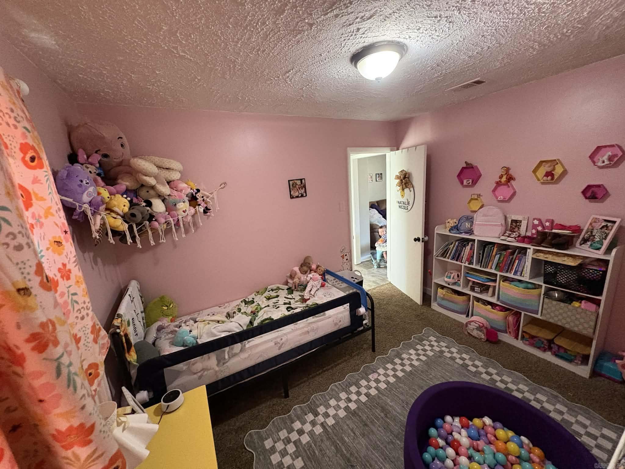 BAMBOO VILLAGE - Residential