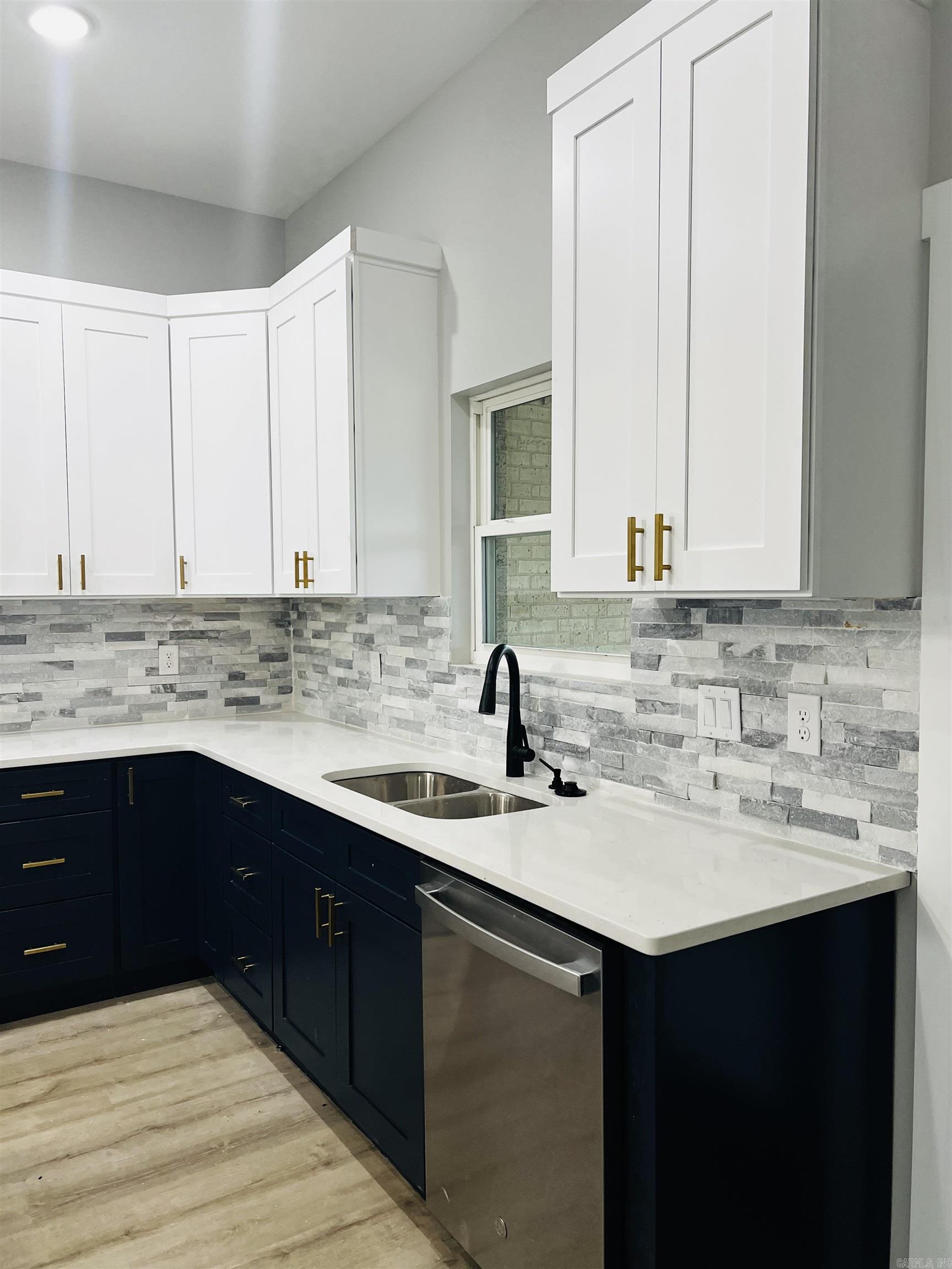 KNOTTING HILL - Residential