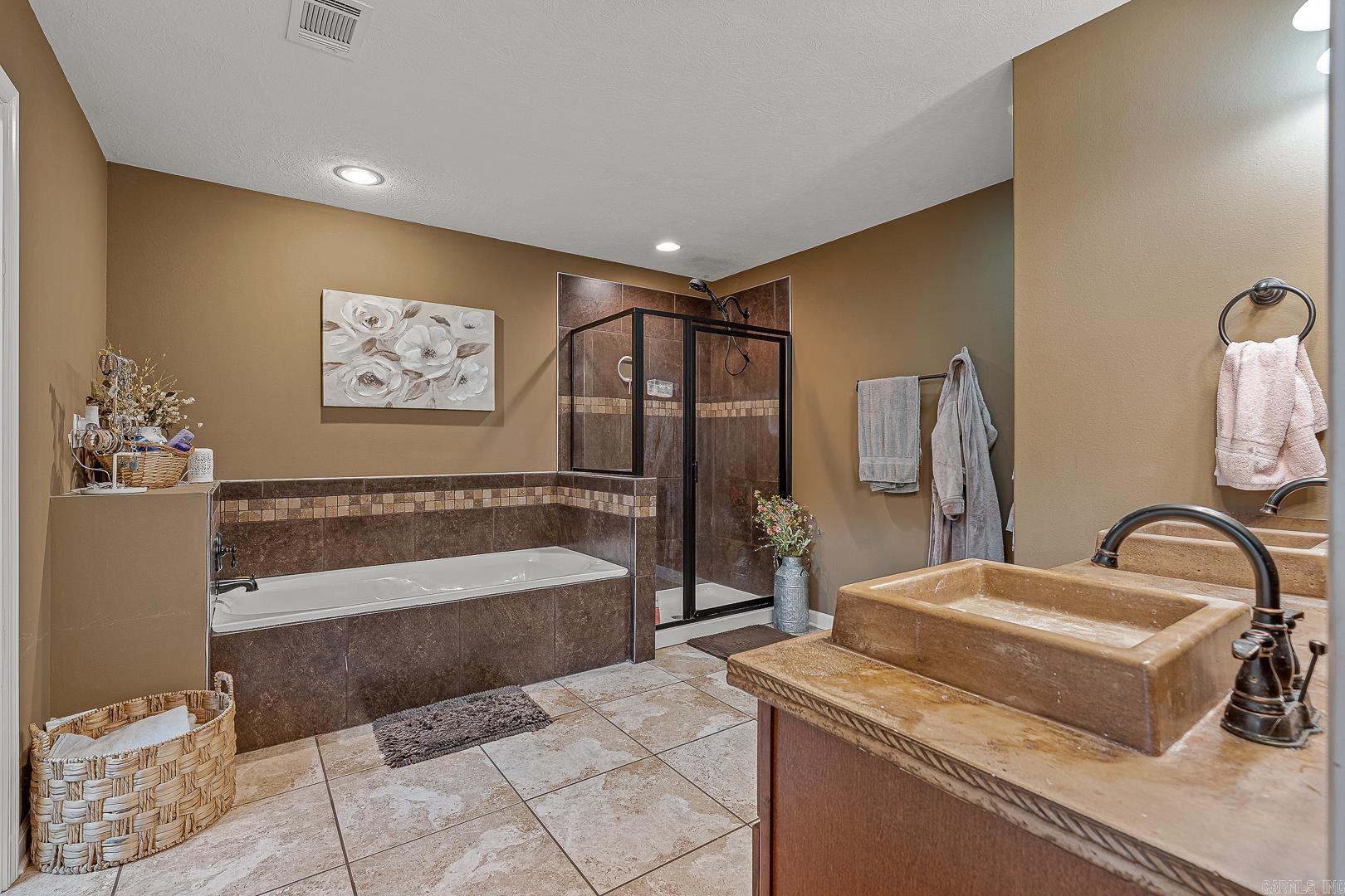 Mountain Ridge - Residential